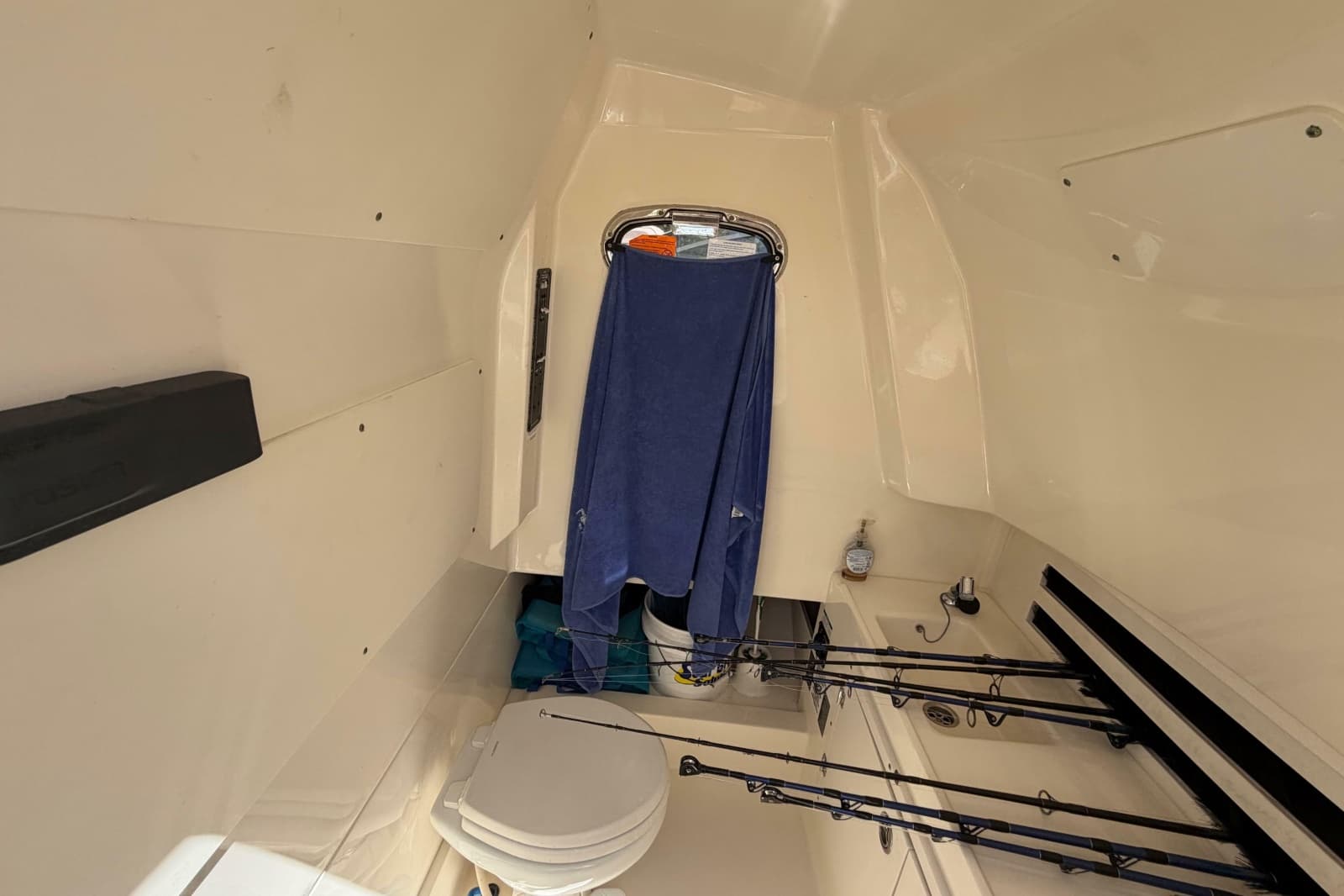 2019 Boston Whaler 330 Outrage - Photo 36