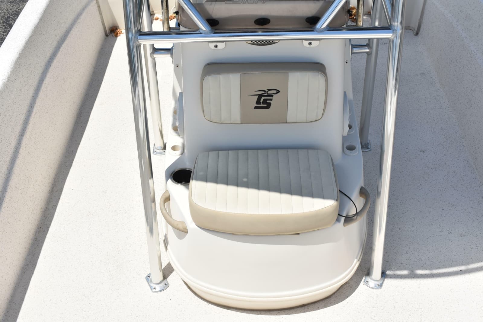 2019 Carolina Skiff 218 DLV - Photo 7