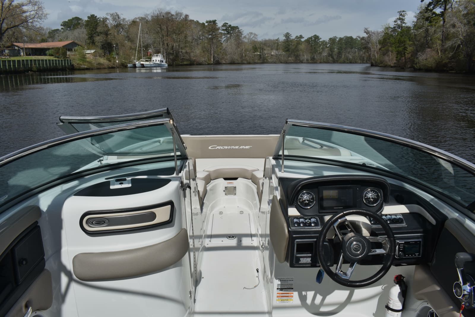 2019 Crownline Eclipse E255 SURF - Photo 11