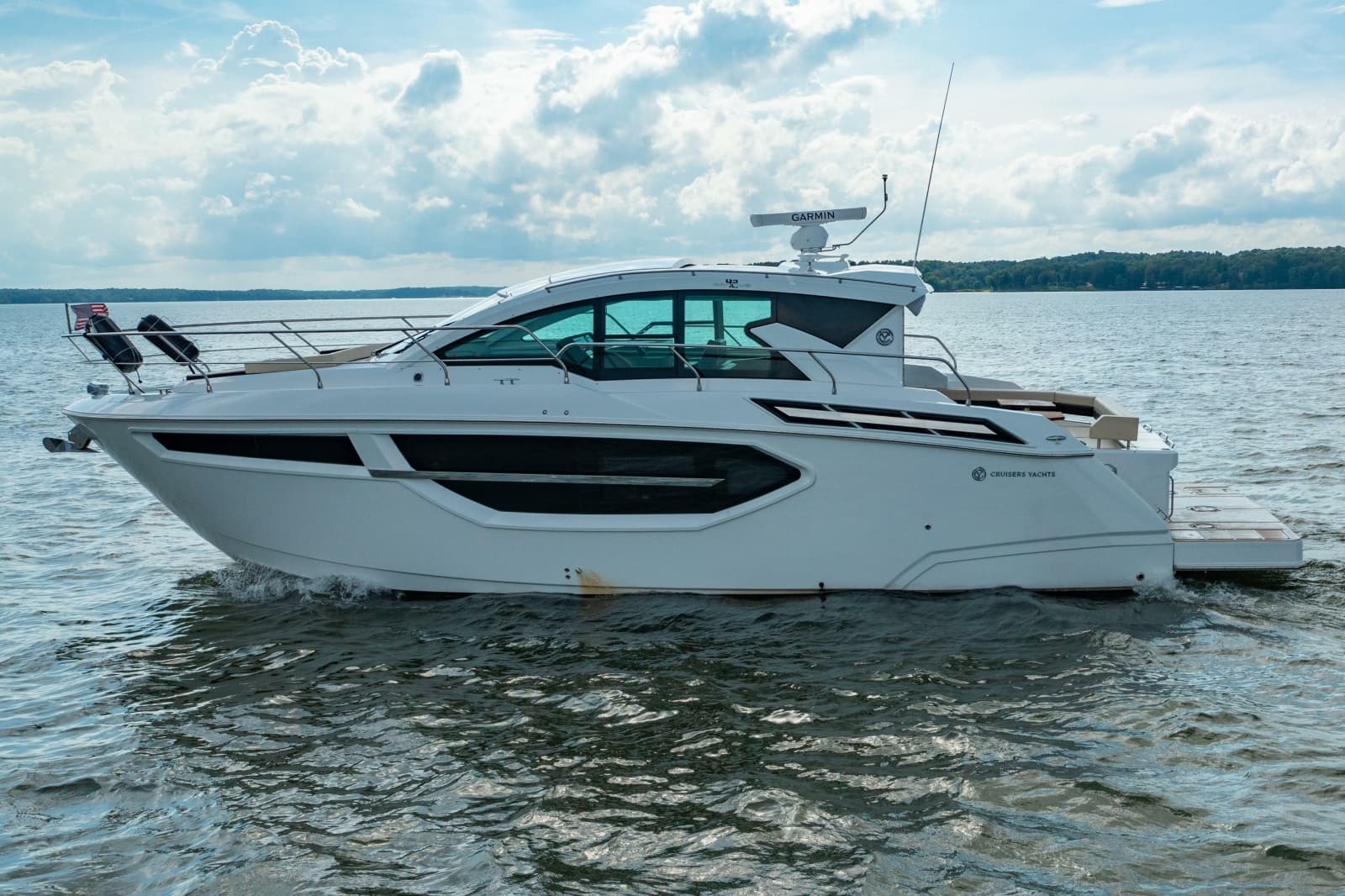 2019 Cruisers Yachts 42 Cantius - Photo 5
