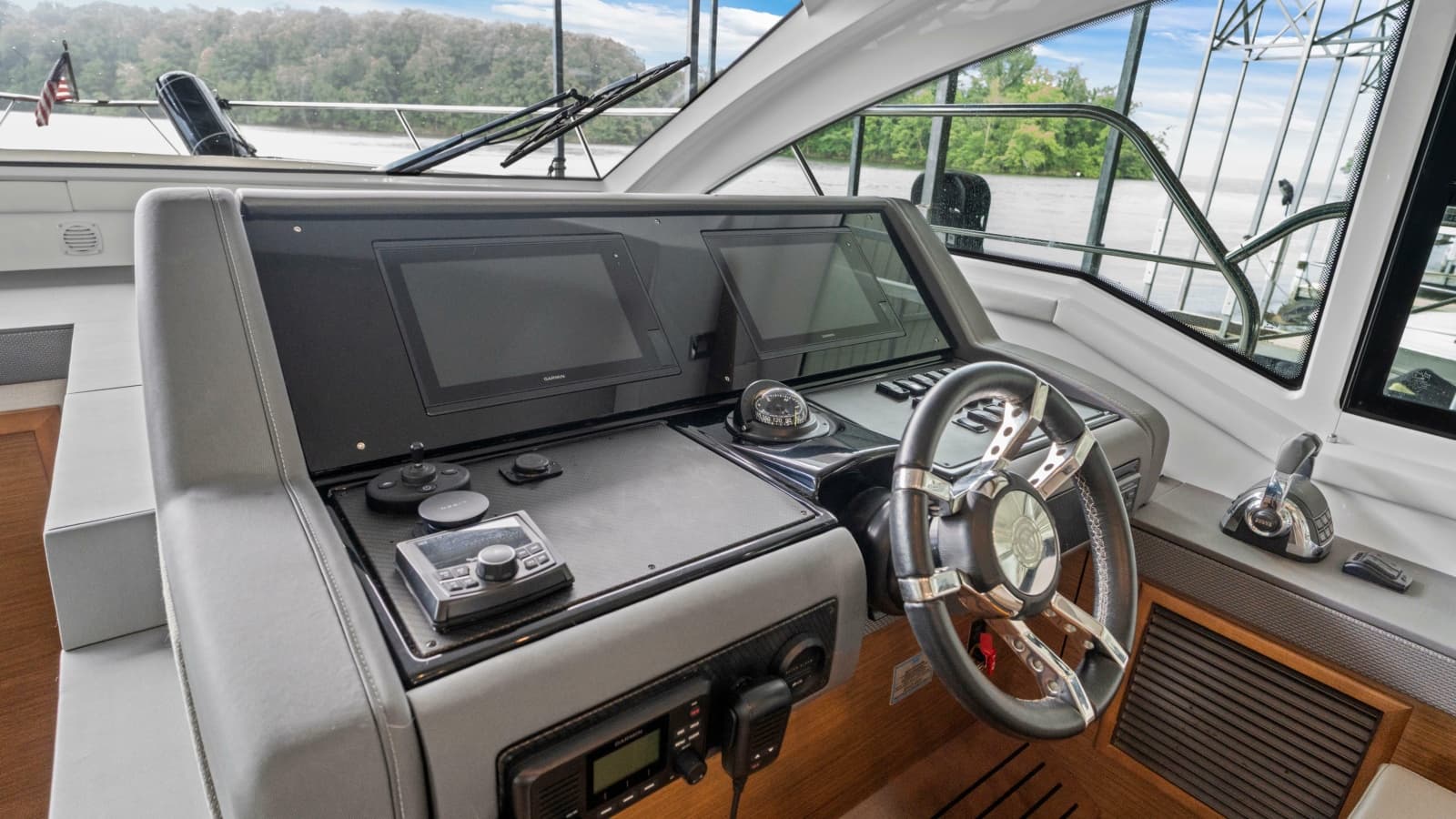 2019 Cruisers Yachts 42 Cantius - Photo 36
