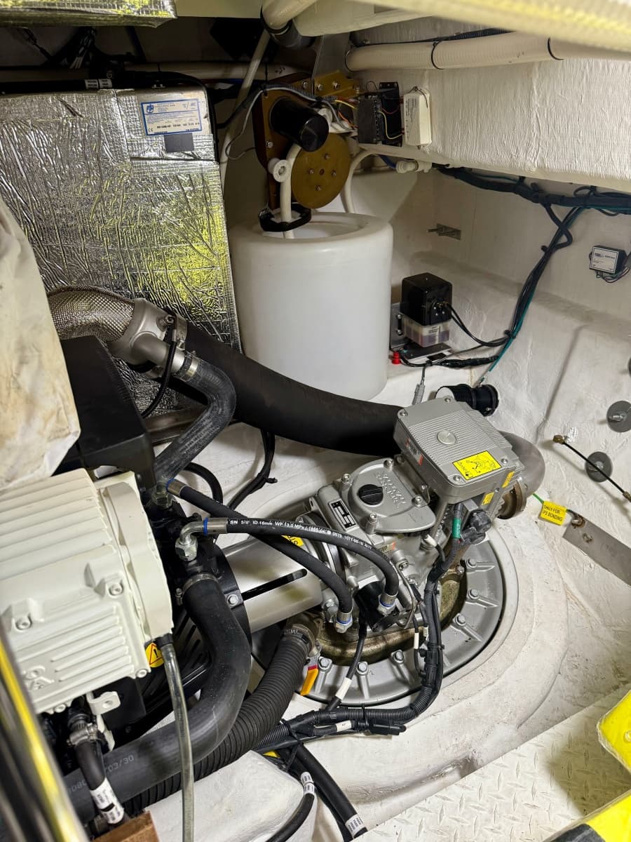 2019 Cruisers Yachts 42 Cantius - Photo 57