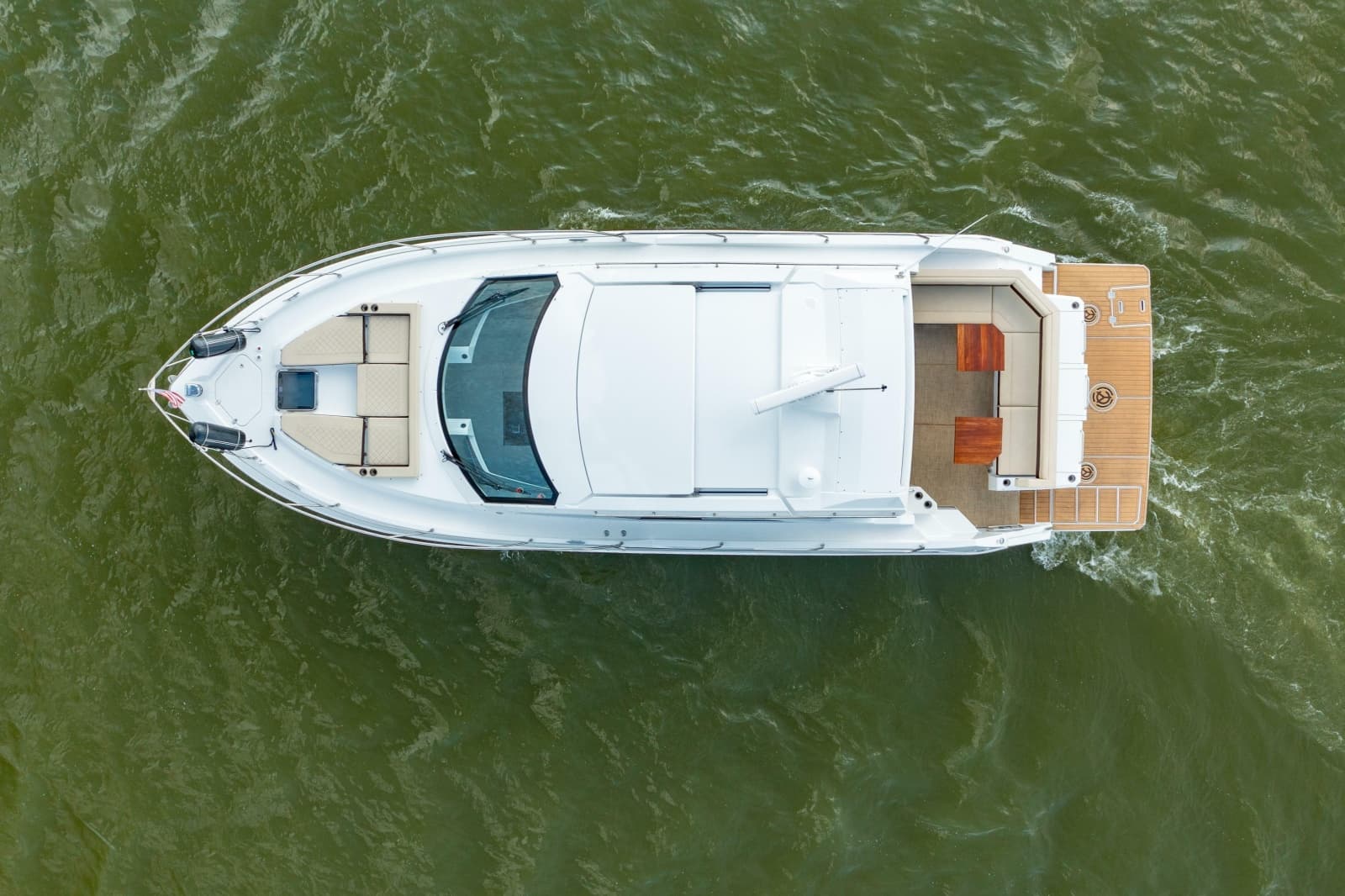 2019 Cruisers Yachts 42 Cantius - Photo 7