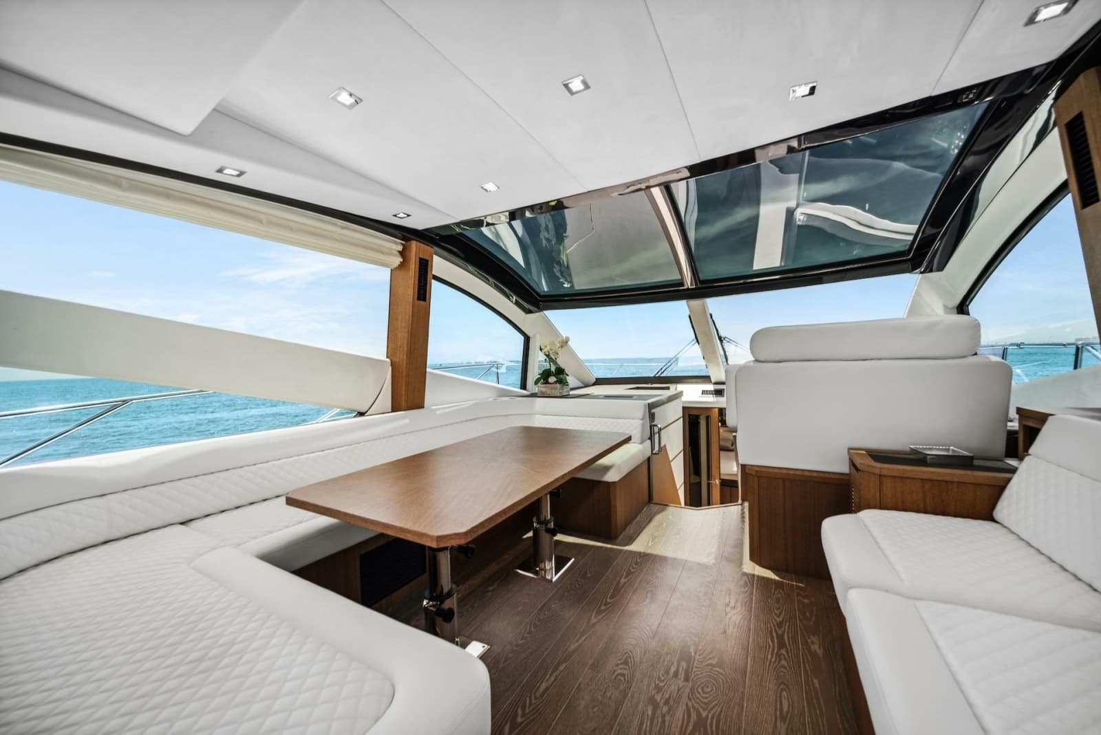 2019 Galeon 560 Sky - Photo 16