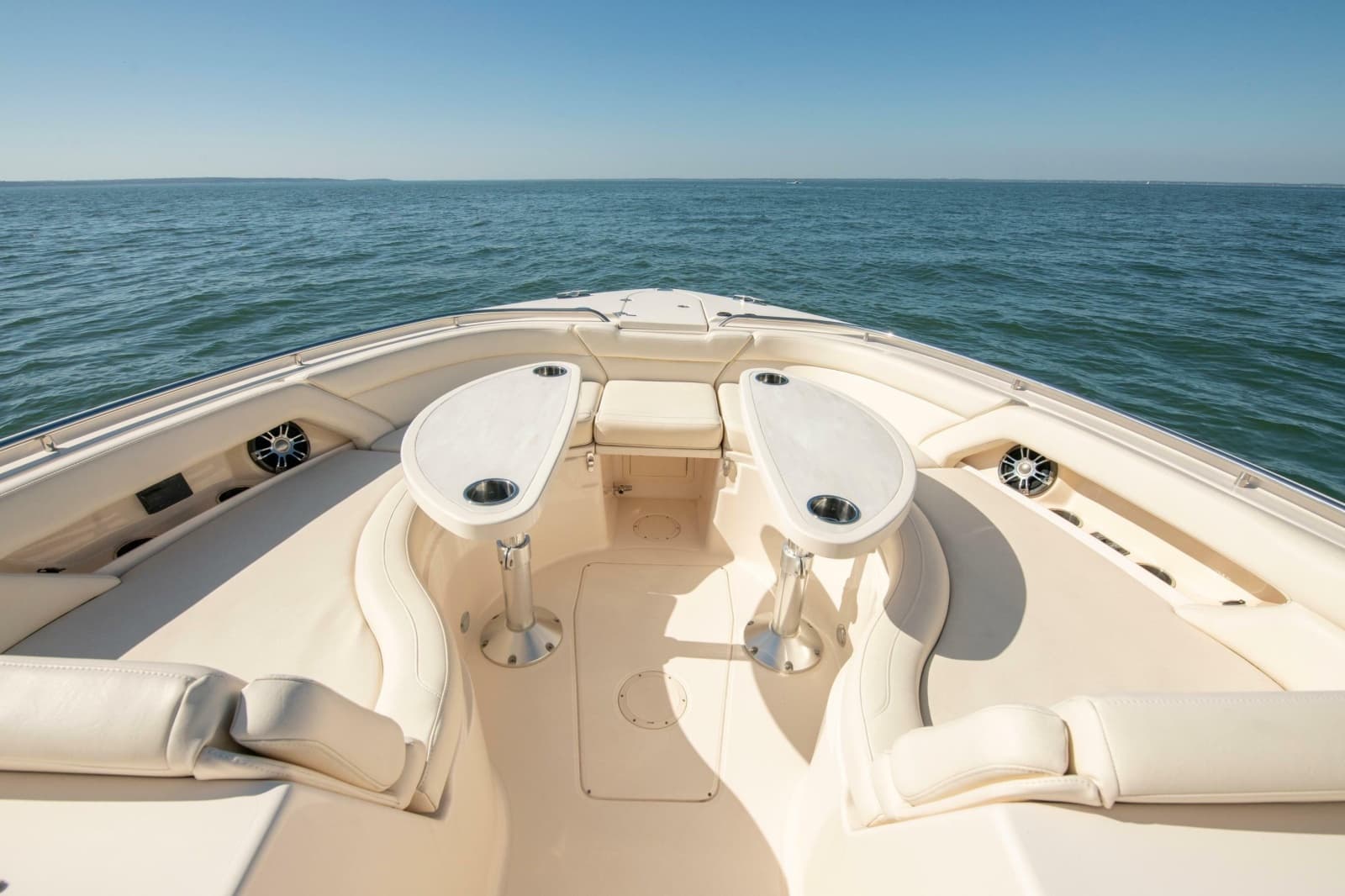 2019 Grady-White Freedom 375 - Photo 32