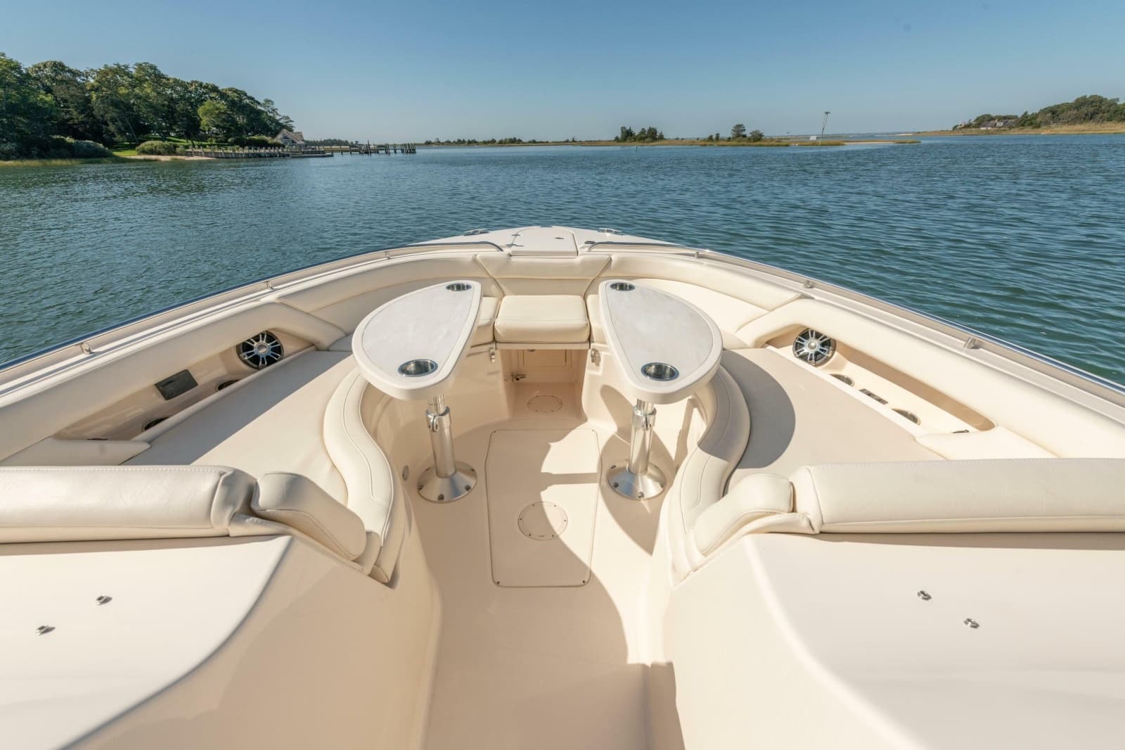 2019 Grady-White Freedom 375 - Photo 30