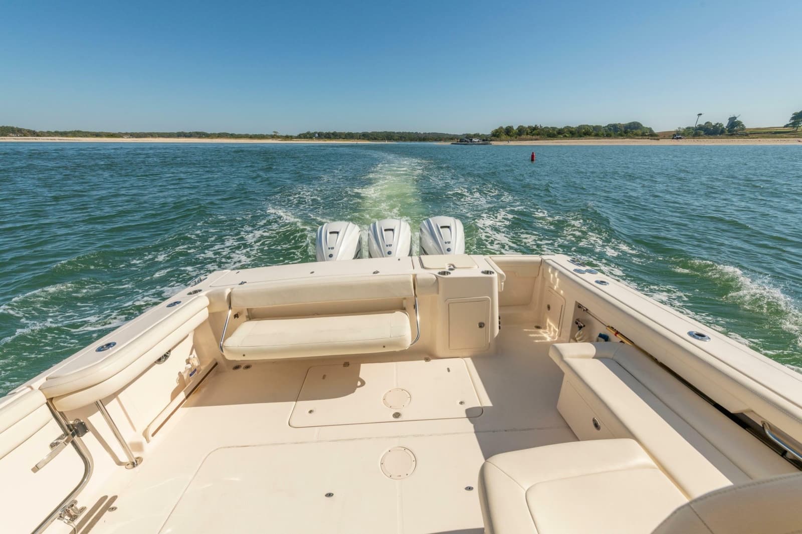 2019 Grady-White Freedom 375 - Photo 18
