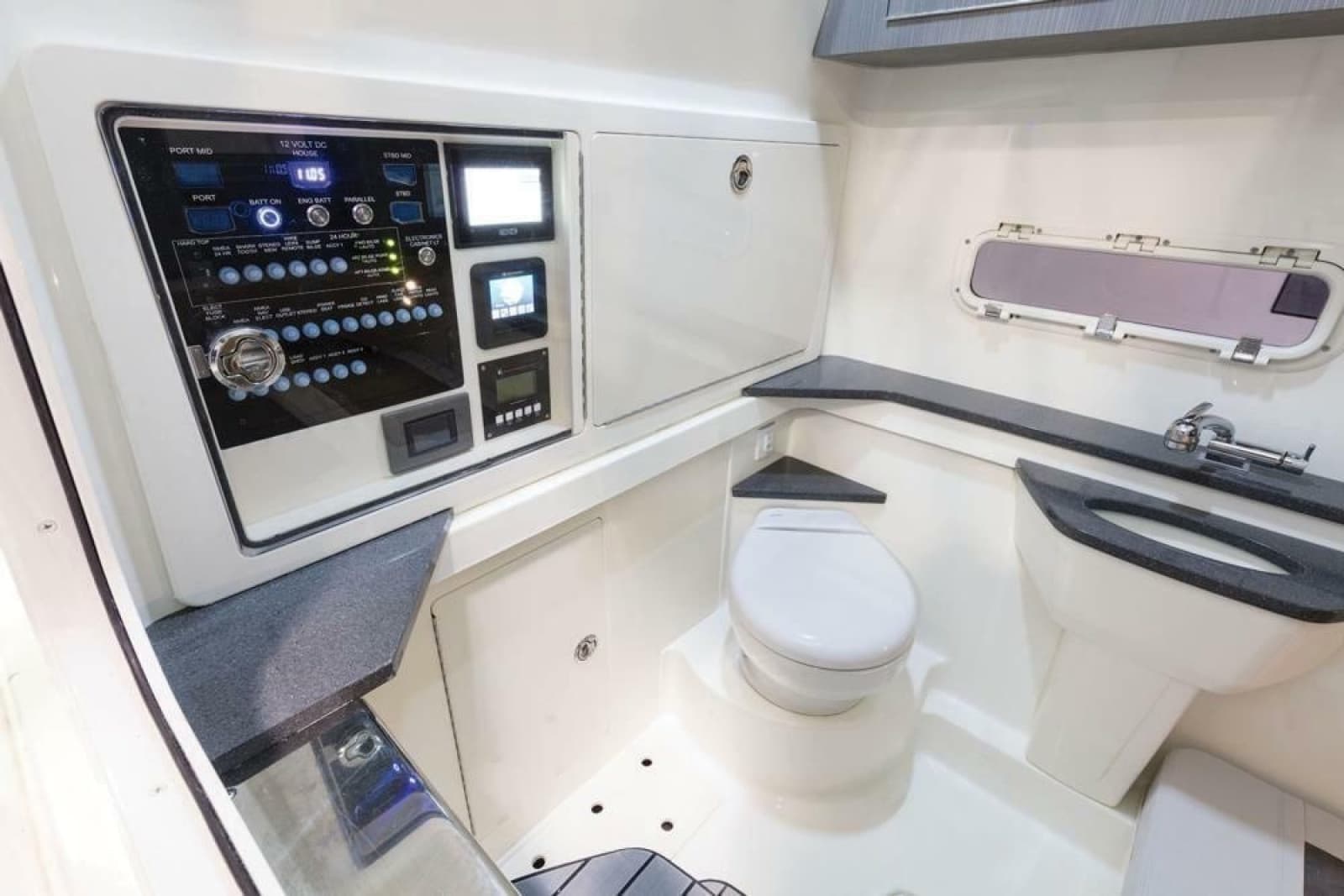 2019 Mako 414 Center Console - Photo 13