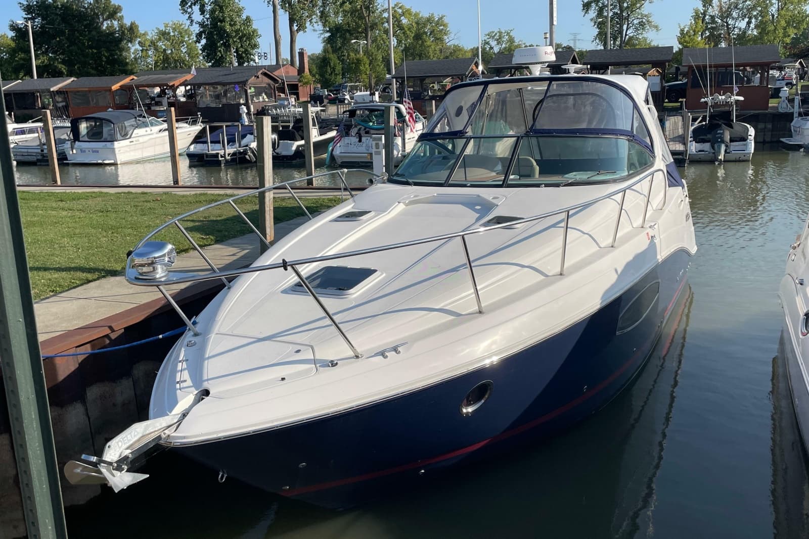 2019 Rinker EX 370 - Photo 4