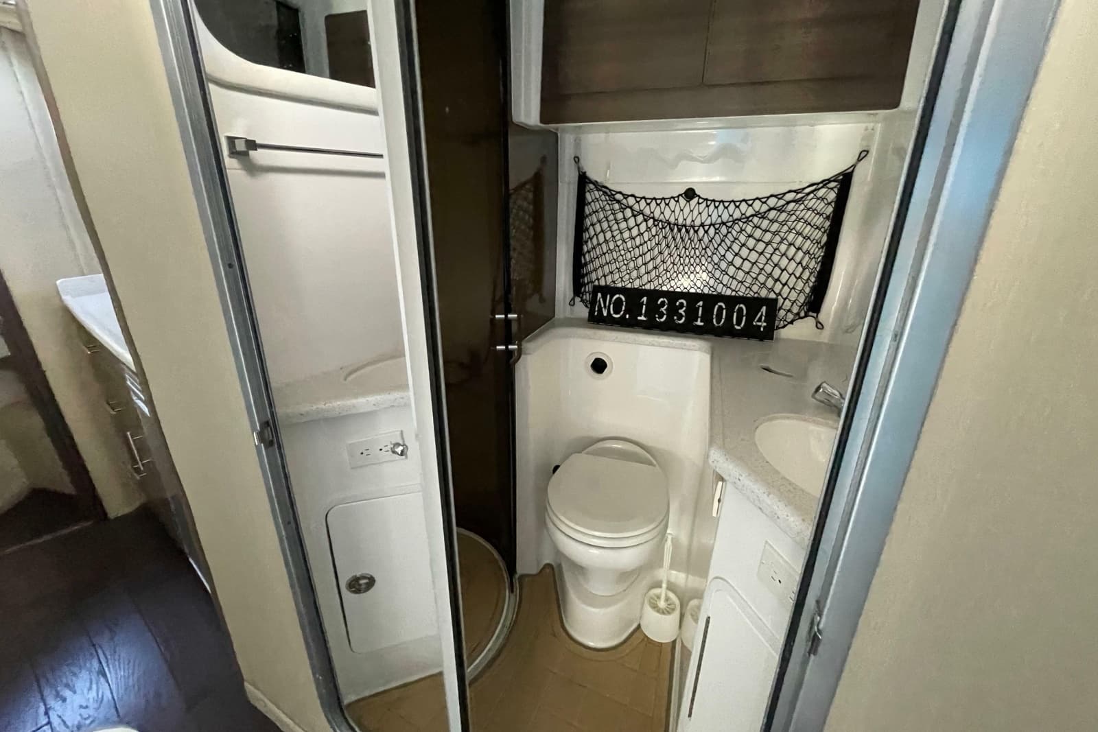2019 Rinker EX 370 - Photo 30