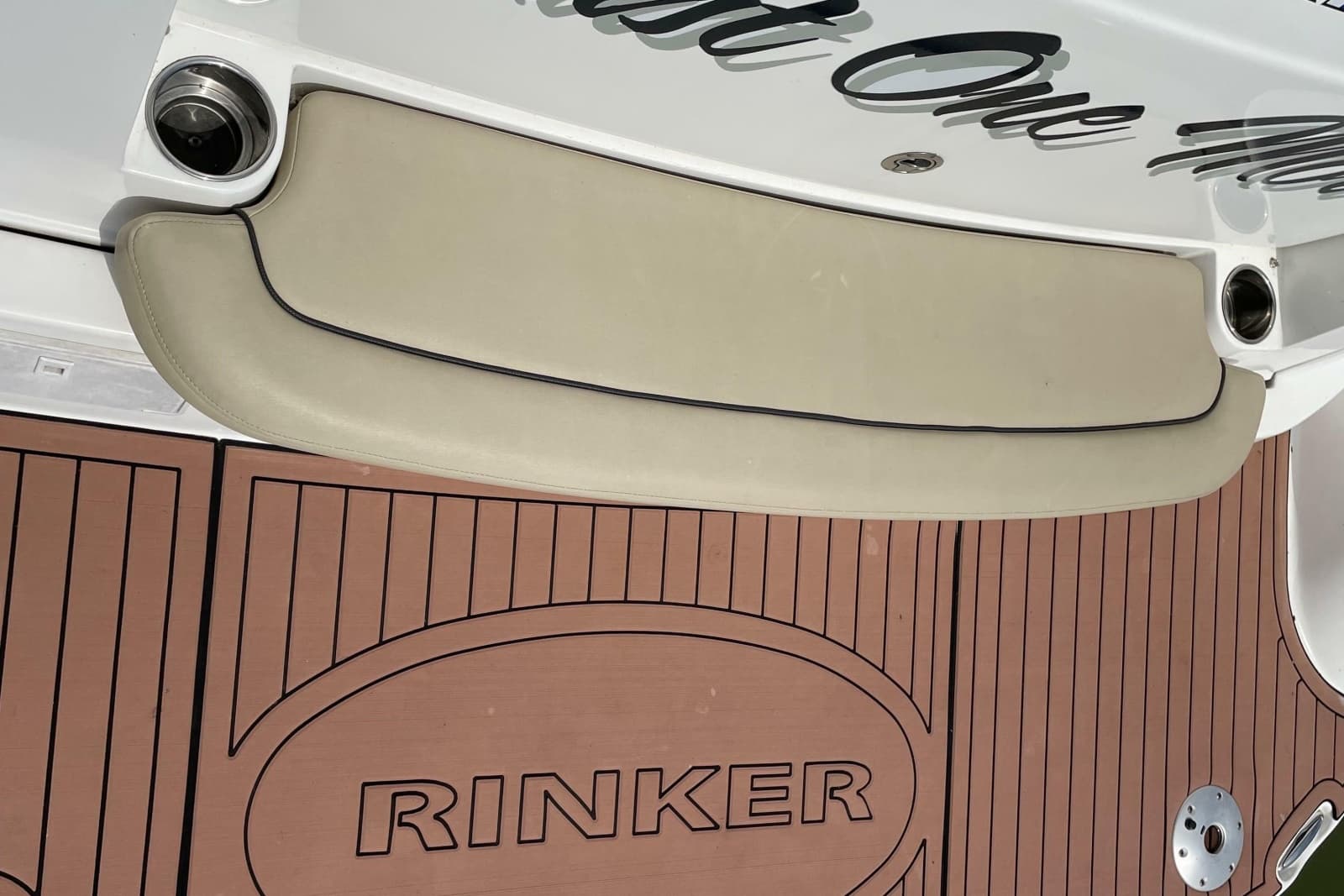 2019 Rinker EX 370 - Photo 37