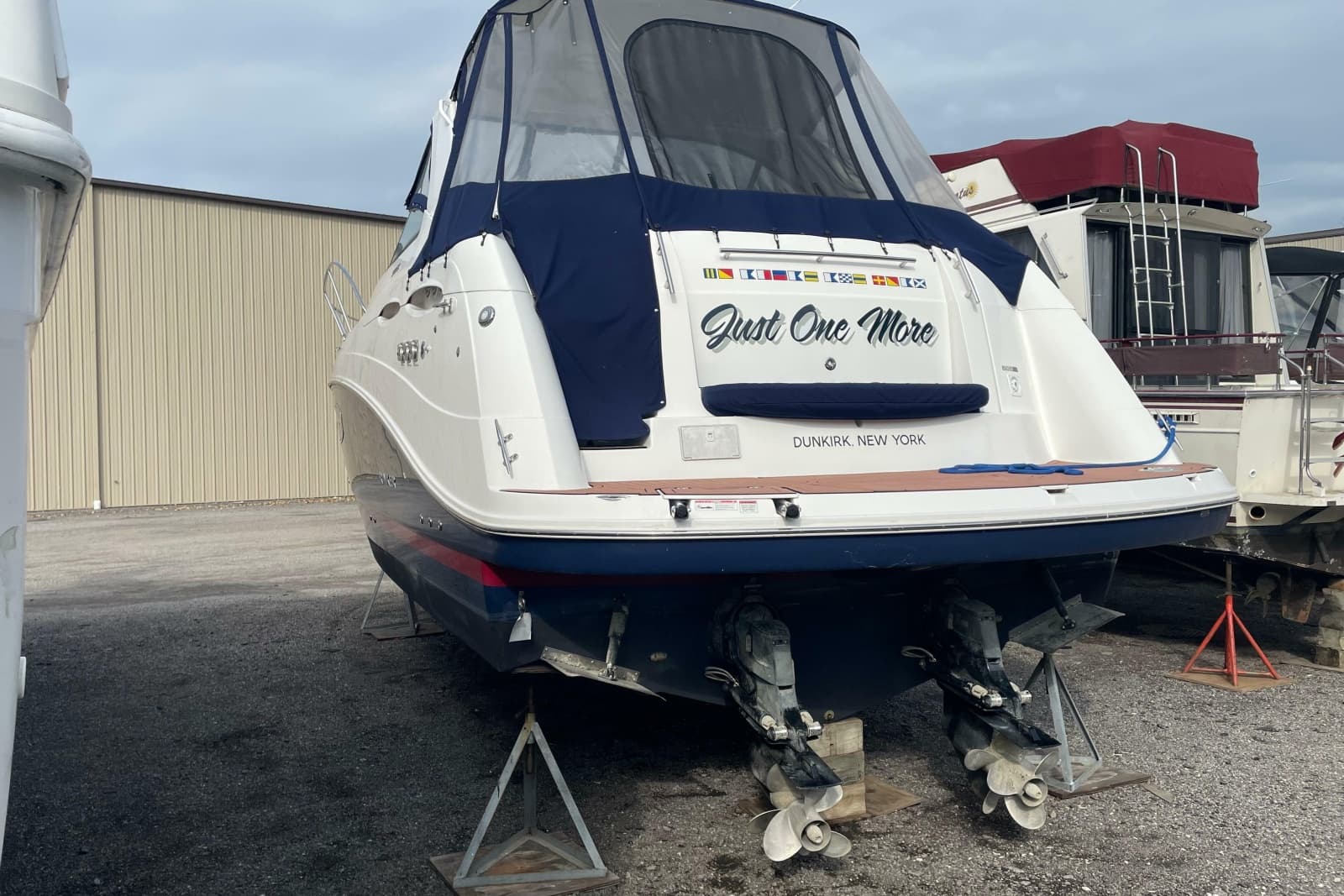 2019 Rinker EX 370 - Photo 12