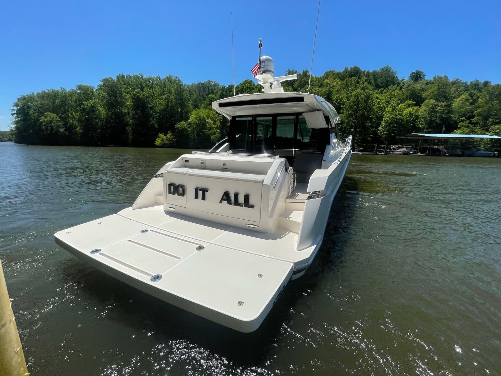2019 Tiara Yachts C53 Coupe - Photo 3