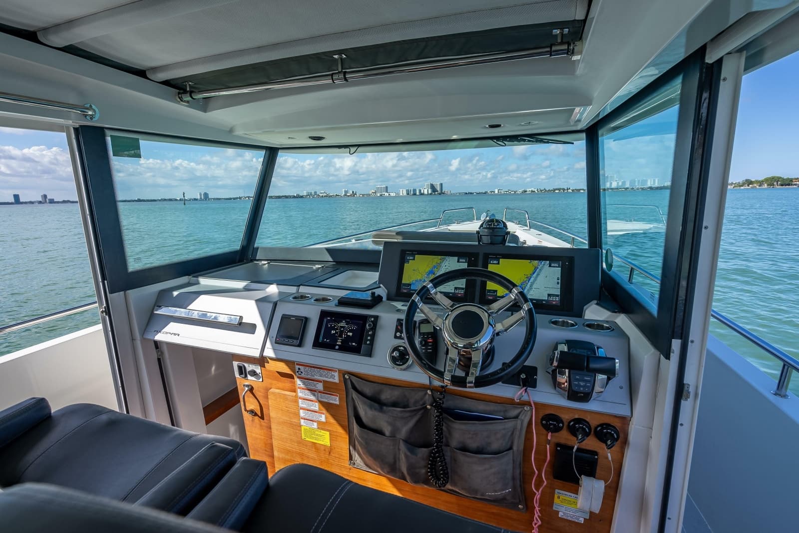 2018 Axopar 37 XC Cross Cabin - Photo 8
