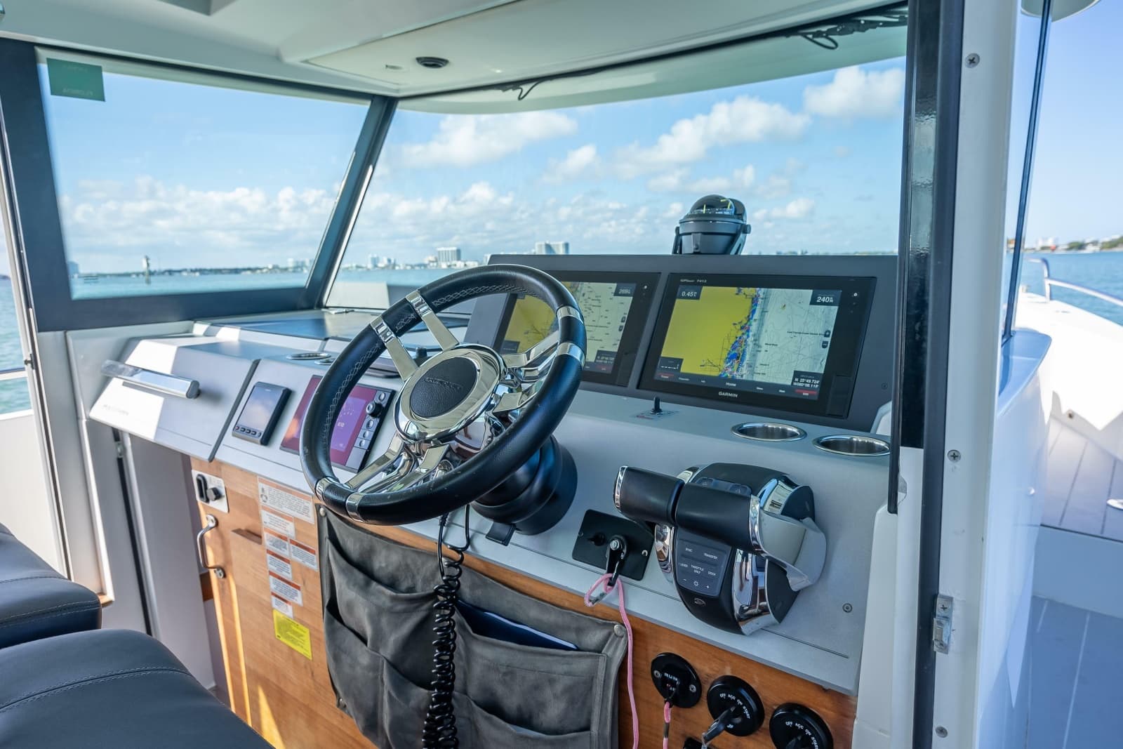 2018 Axopar 37 XC Cross Cabin - Photo 9