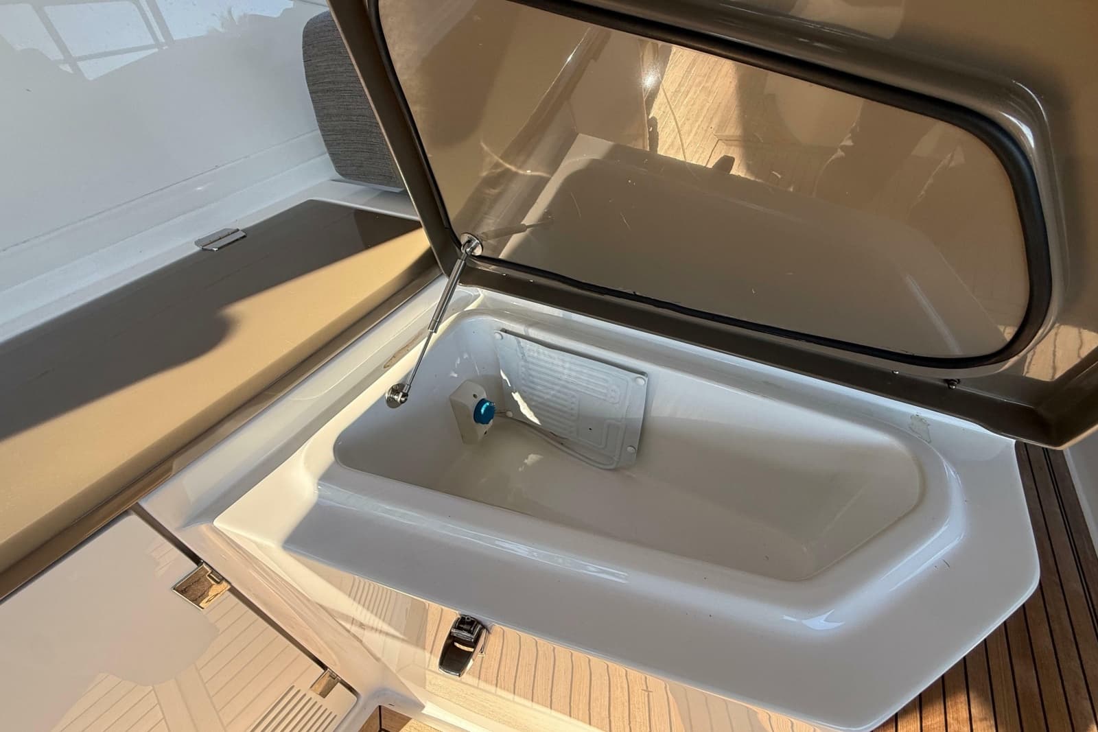 2018 Azimut Atlantis 43 - Photo 11