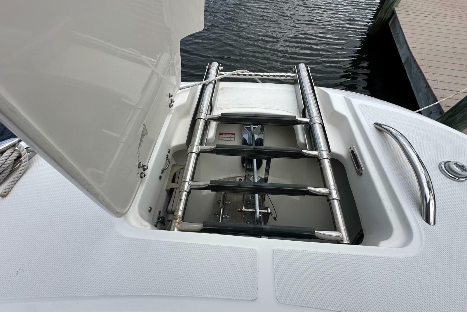 2018 Boston Whaler 320 Vantage - Photo 21