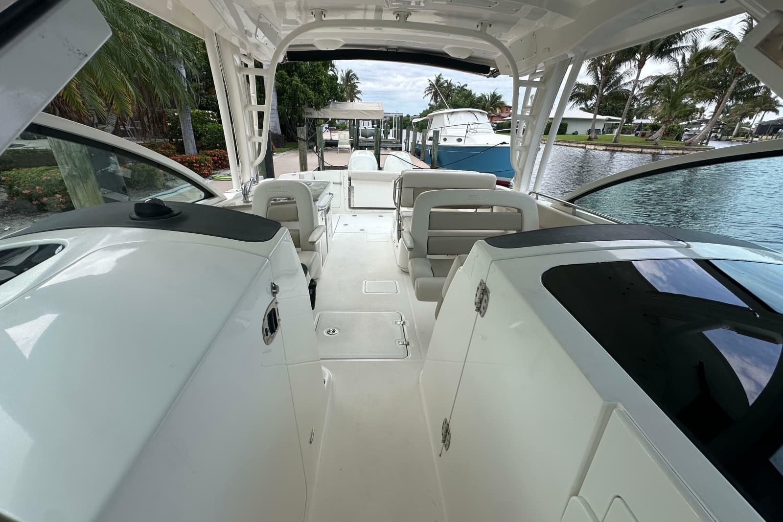 2018 Boston Whaler 320 Vantage - Photo 10