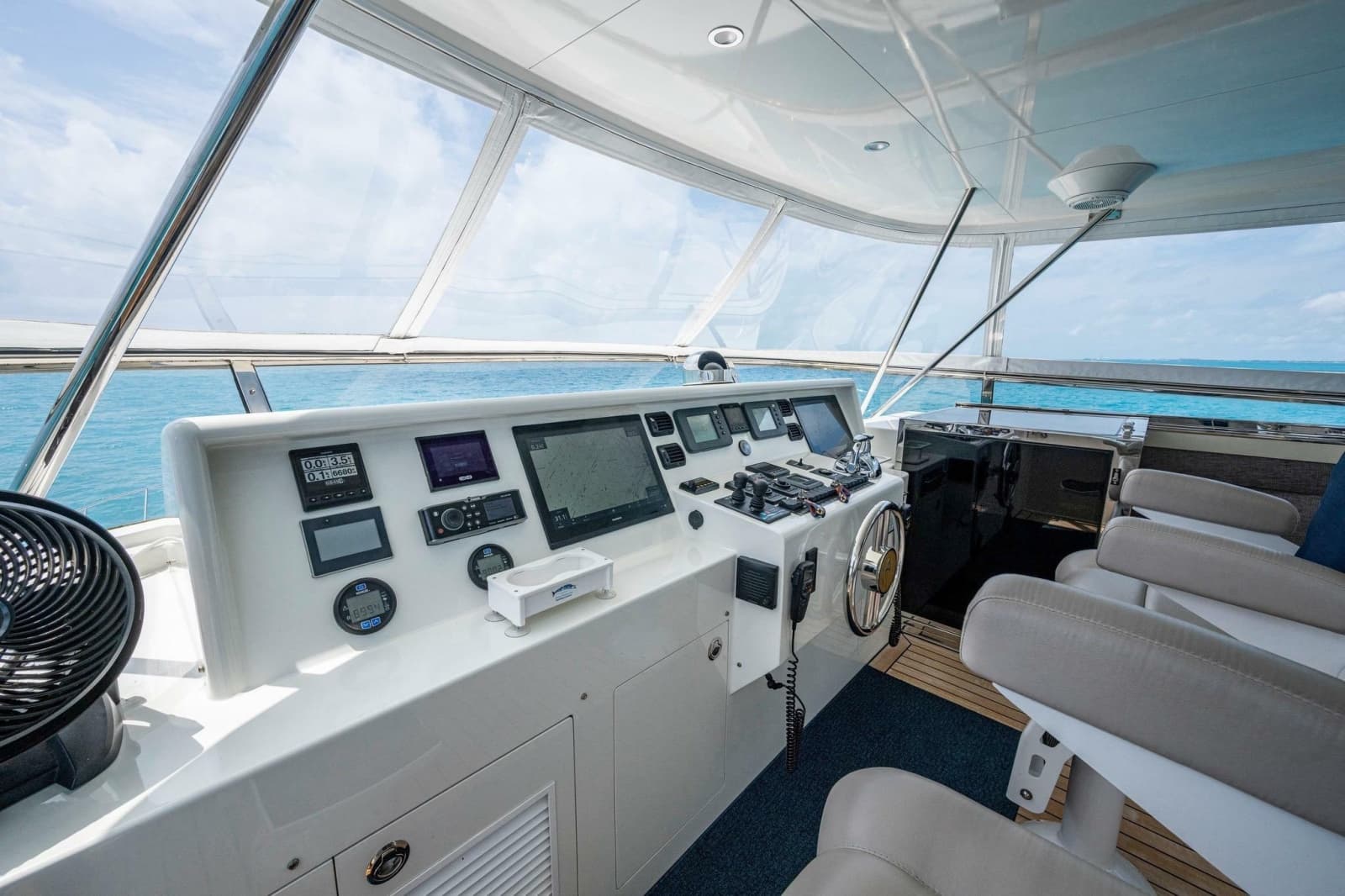 2018 Cheoy Lee Bravo 78 Sport Motor Yacht - Photo 17