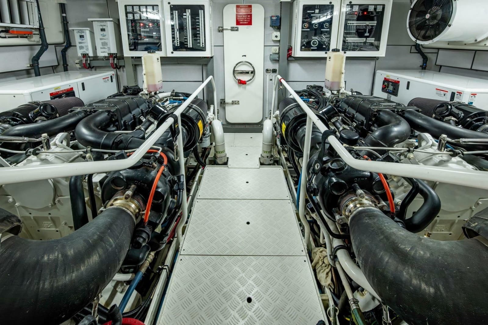 2018 Cheoy Lee Bravo 78 Sport Motor Yacht - Photo 90