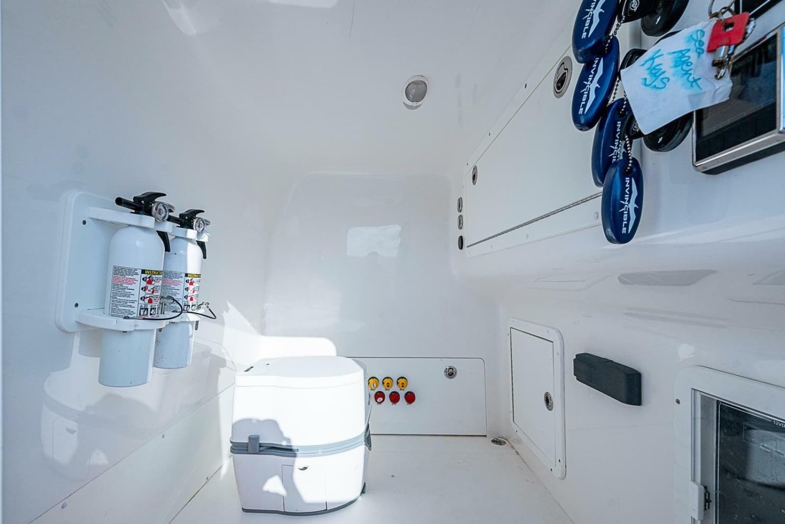 2018 Invincible 40 Catamaran - Photo 24