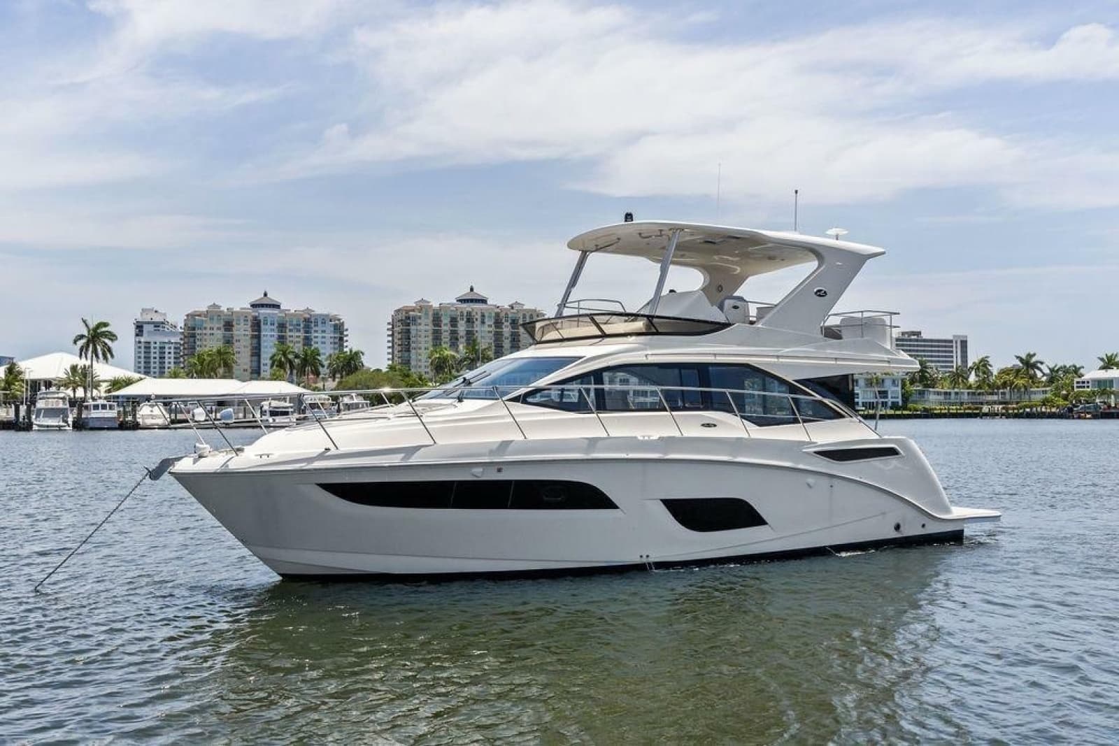 2018 Sea Ray Fly 460 - Photo 15