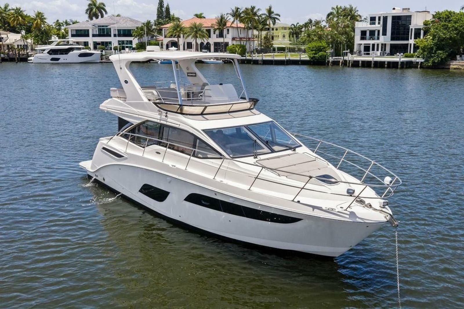 2018 Sea Ray Fly 460 - Photo 16
