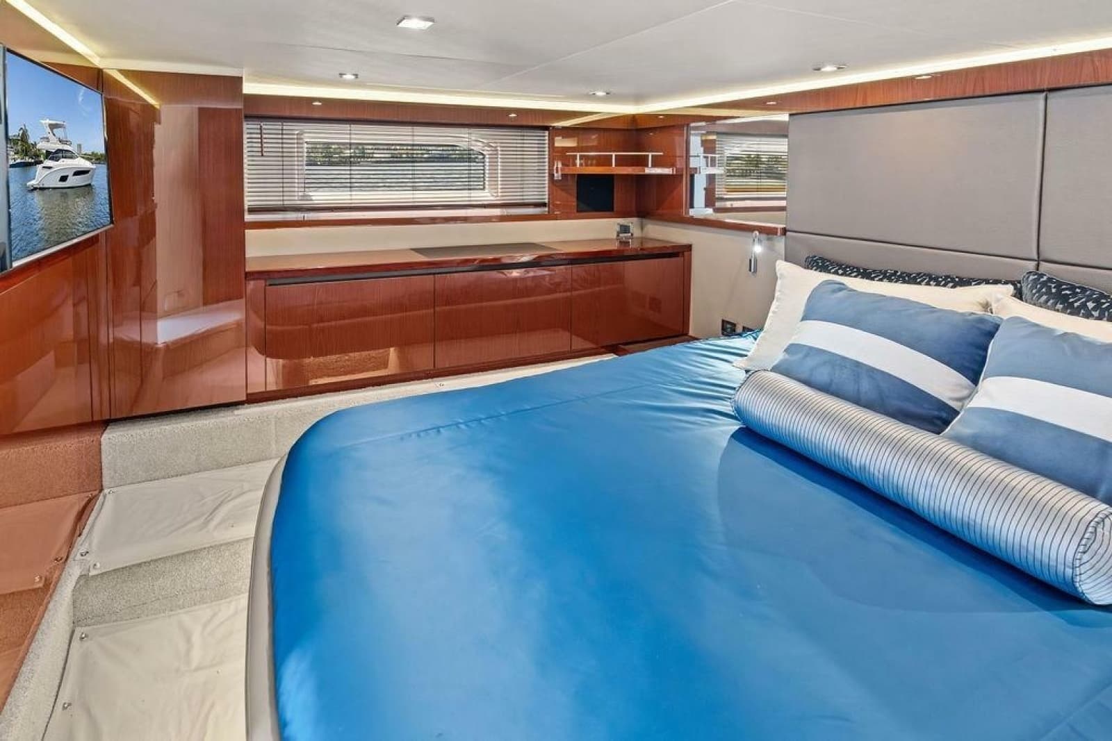 2018 Sea Ray Fly 460 - Photo 68