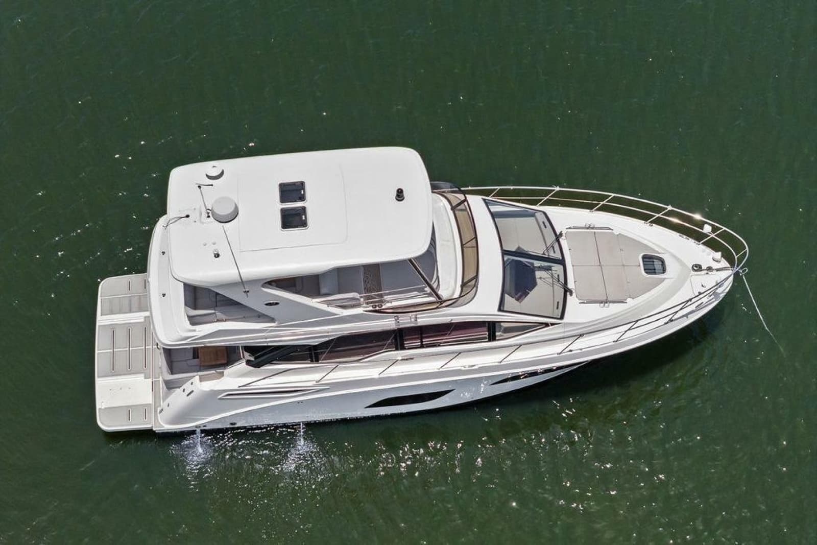 2018 Sea Ray Fly 460 - Photo 14