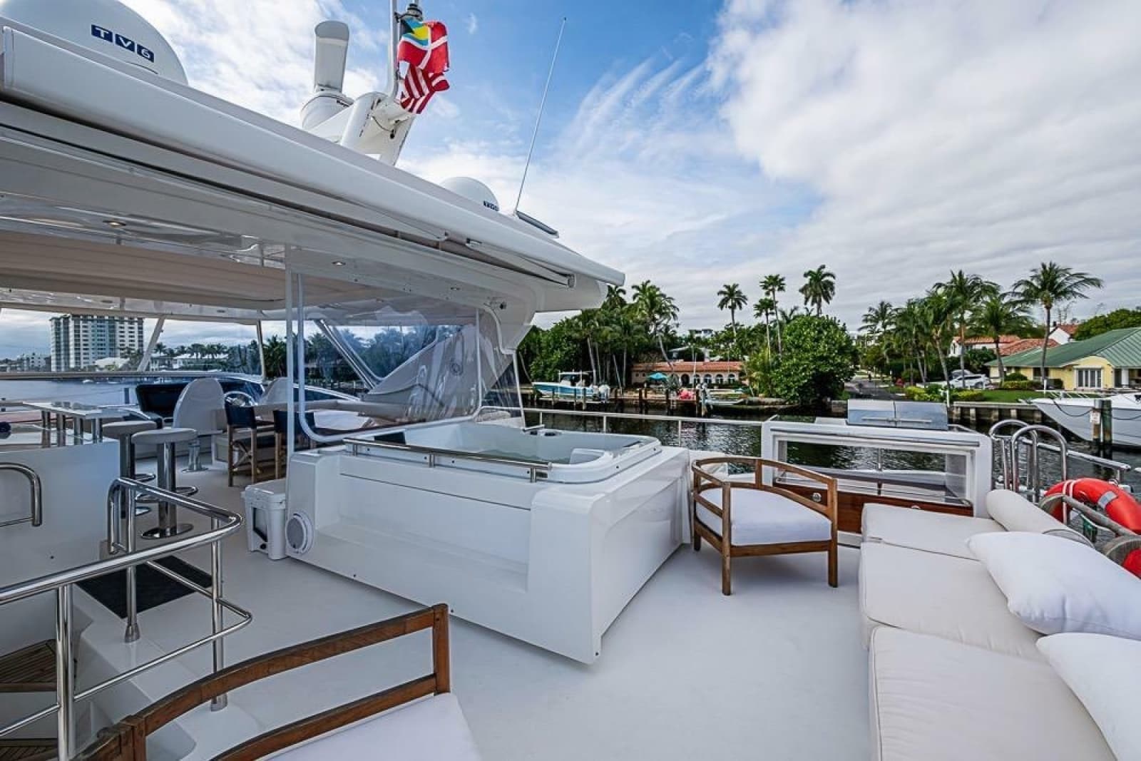 2017 Azimut 80 - Photo 31