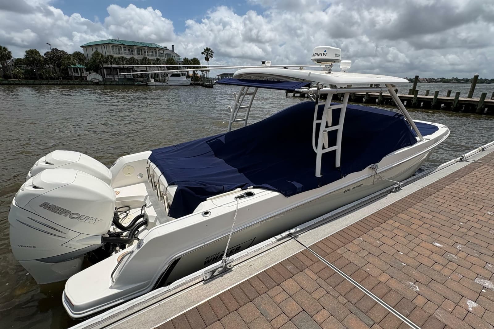2017 Boston Whaler 270 Vantage - Photo 41