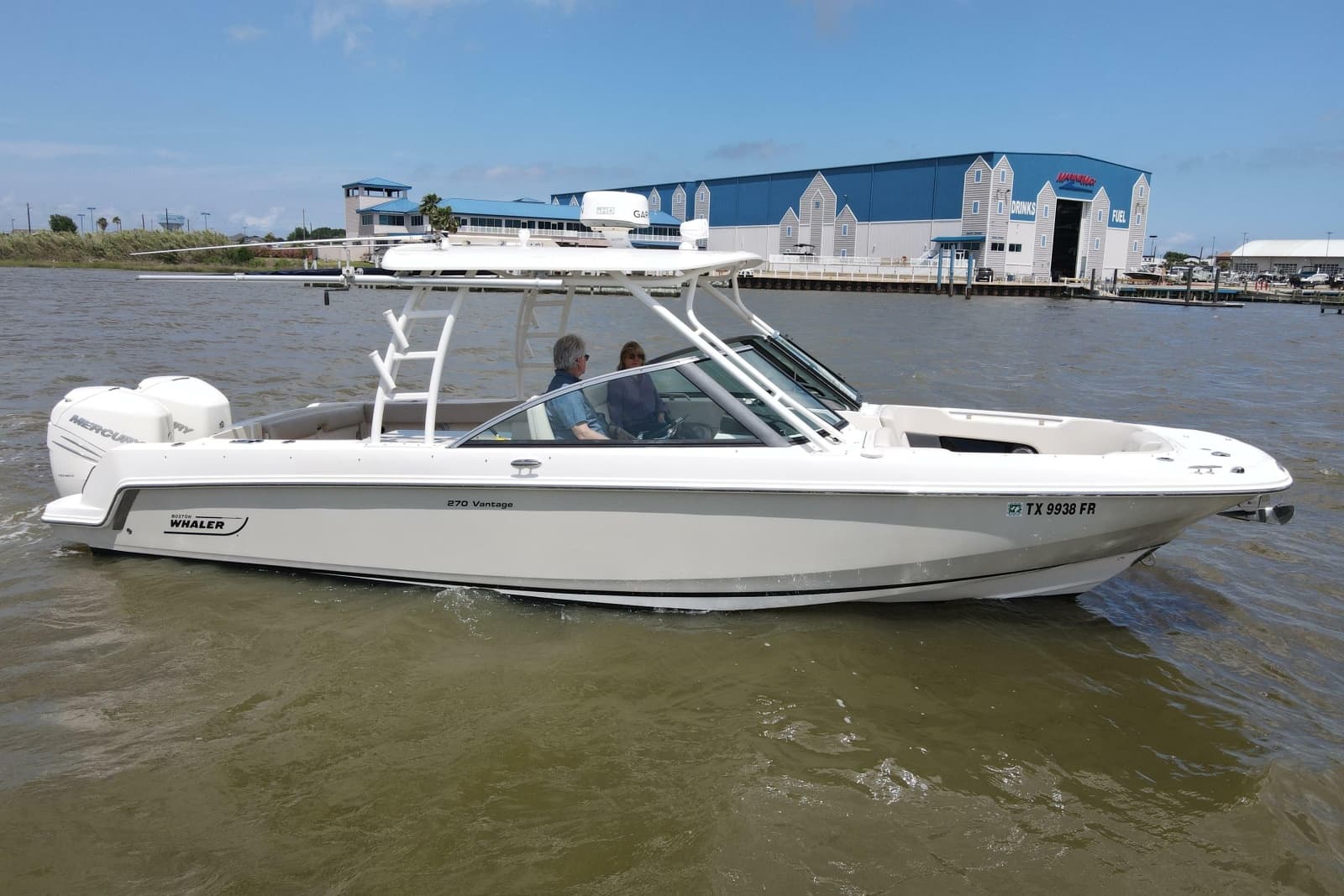 2017 Boston Whaler 270 Vantage - Photo 2