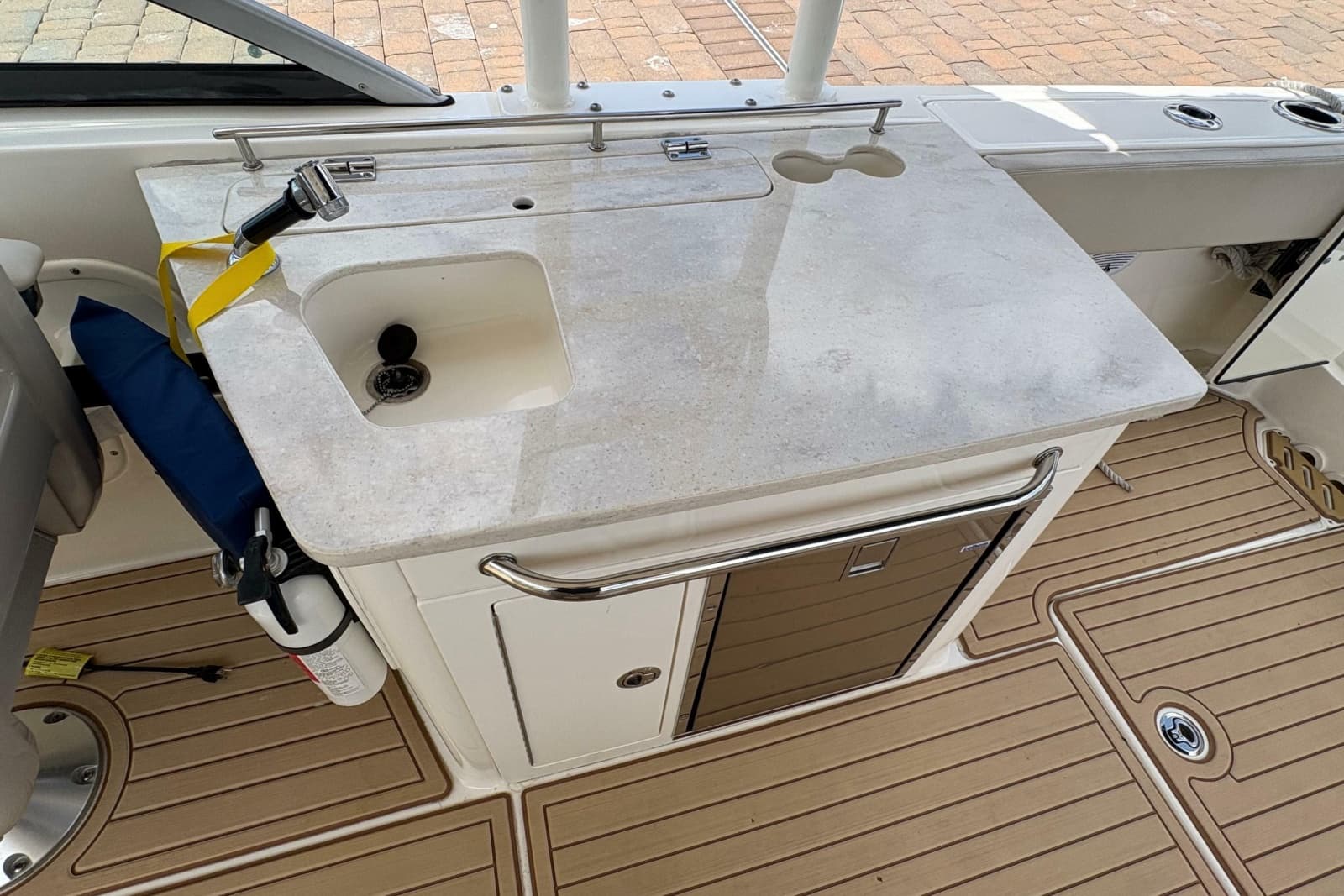 2017 Boston Whaler 270 Vantage - Photo 20