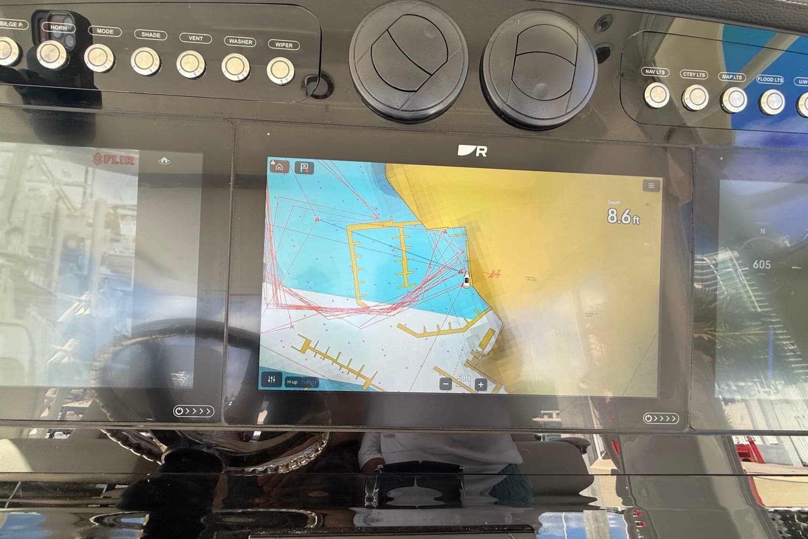 2017 Boston Whaler 420 Outrage - Photo 45