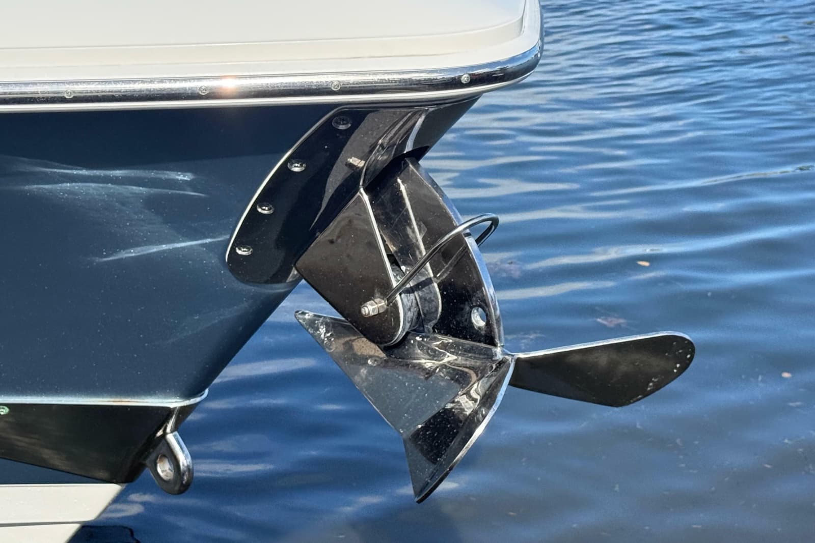 2017 Boston Whaler 420 Outrage - Photo 10