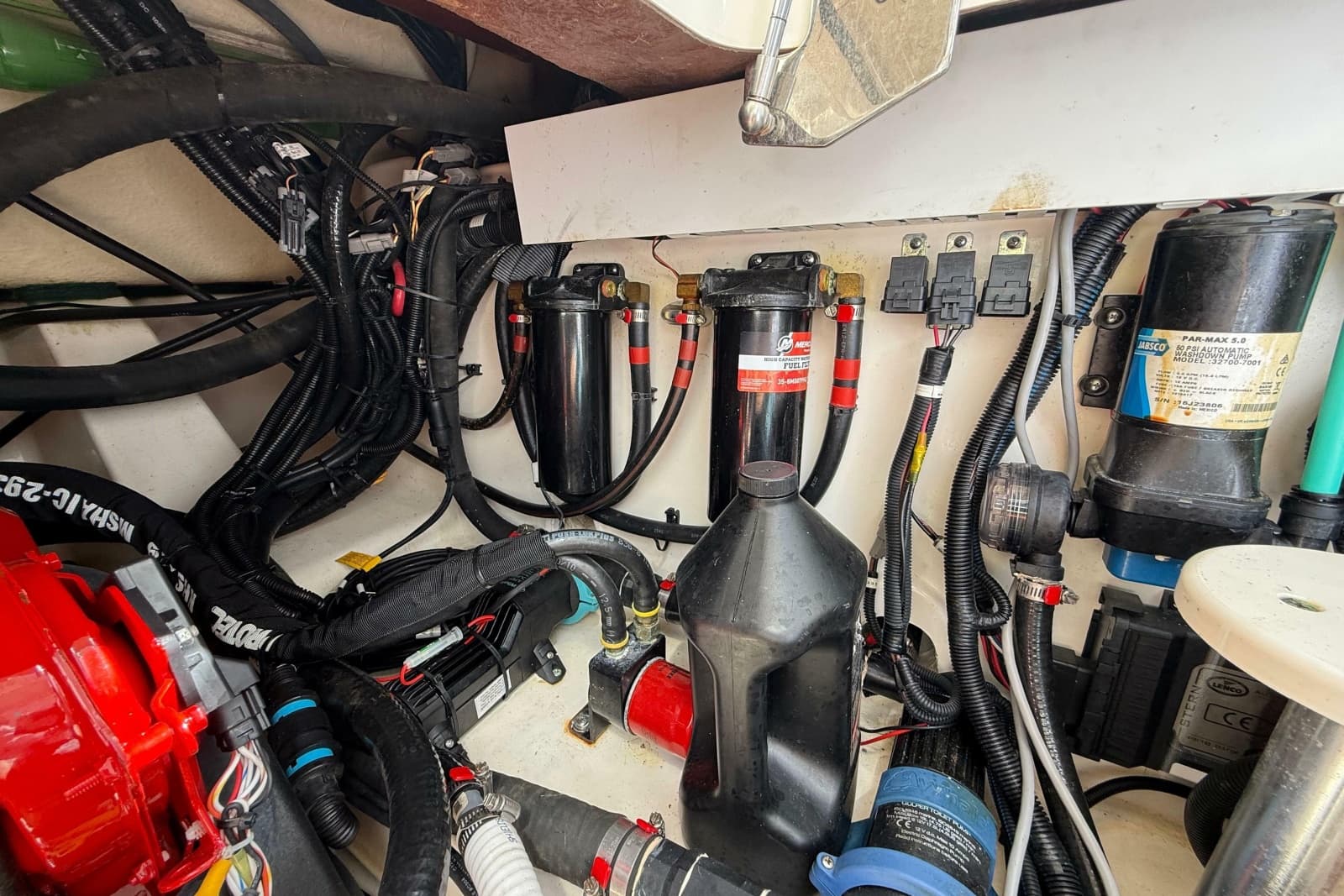 2017 Boston Whaler 420 Outrage - Photo 53