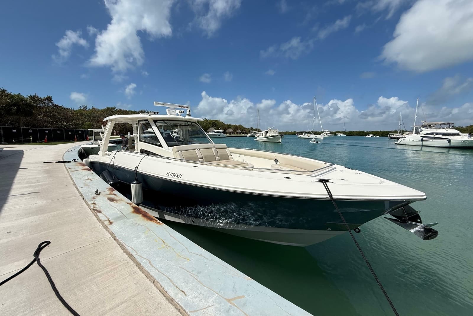 2017 Boston Whaler 420 Outrage - Photo 19