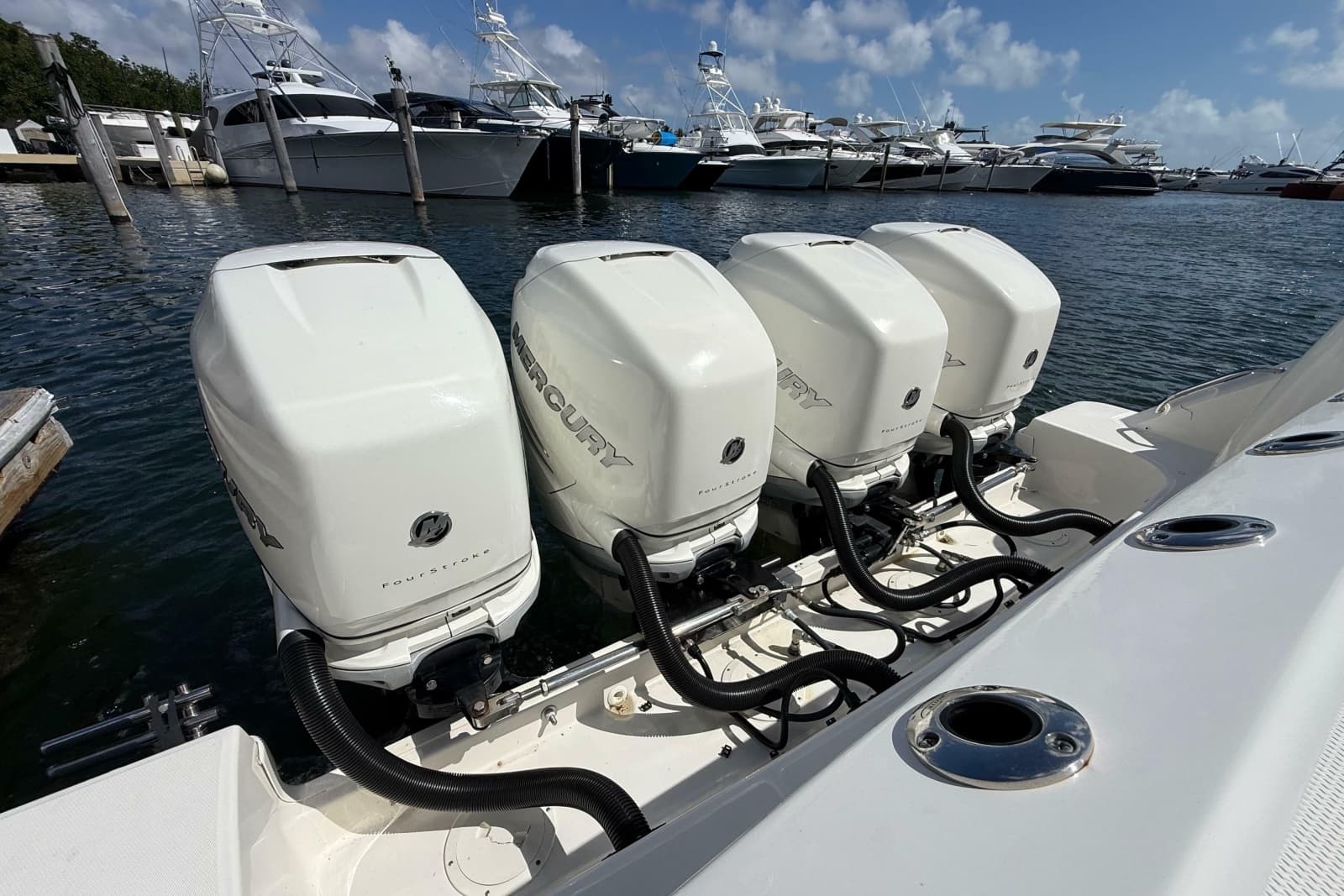 2017 Boston Whaler 420 Outrage - Photo 24
