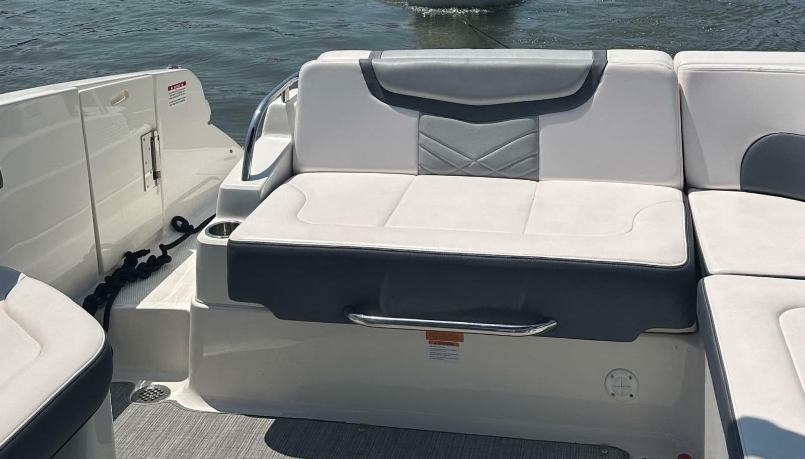 2017 Chaparral 287 SSX - Photo 9