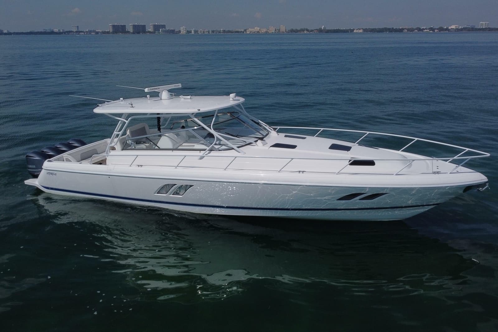 2017 Intrepid 475 Sport Yacht - Photo 1