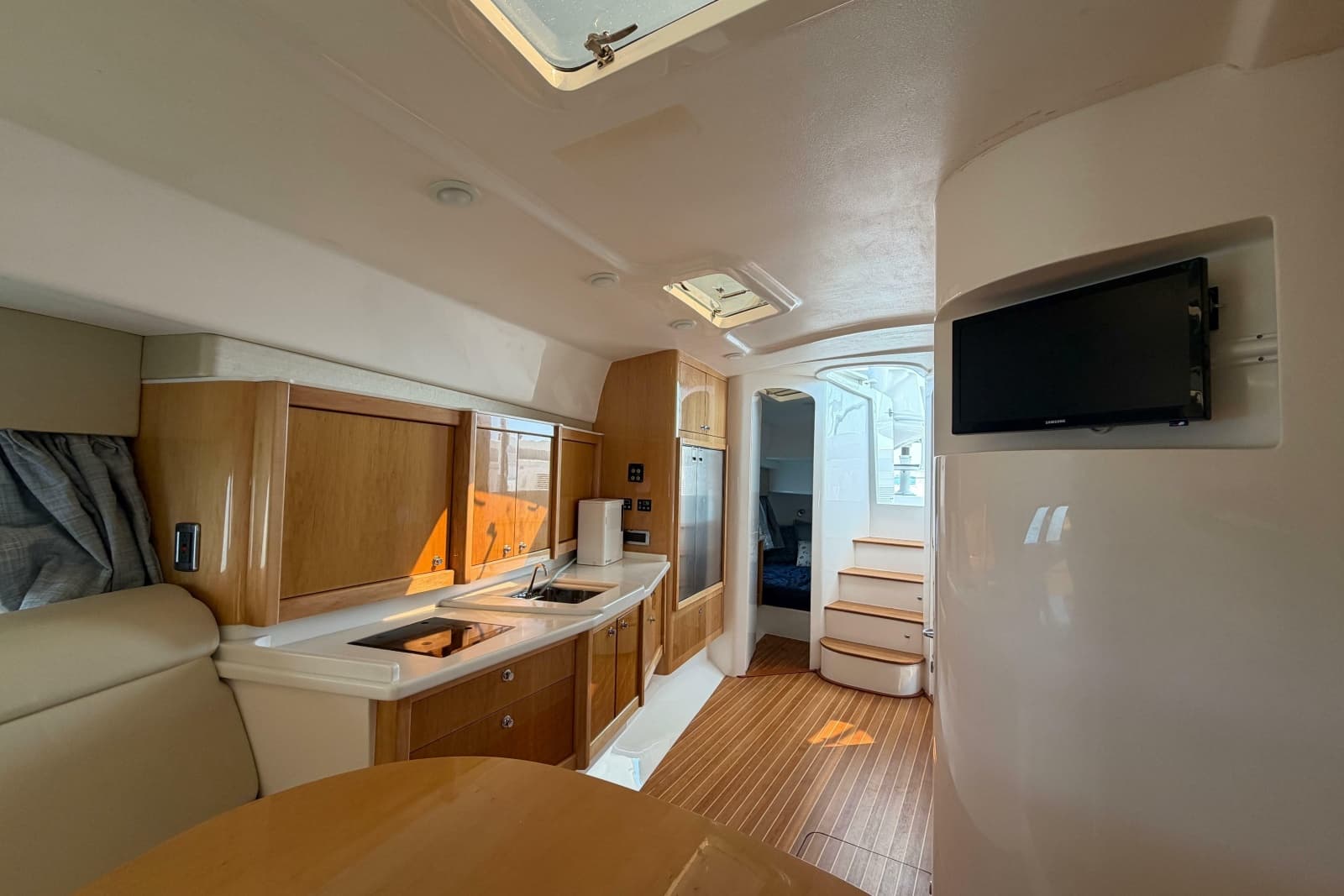 2017 Intrepid 475 Sport Yacht - Photo 23