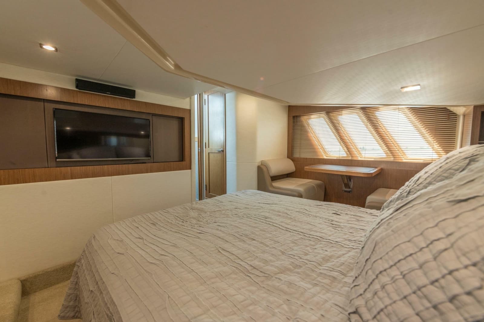 2017 Sea Ray 510 Fly - Photo 52