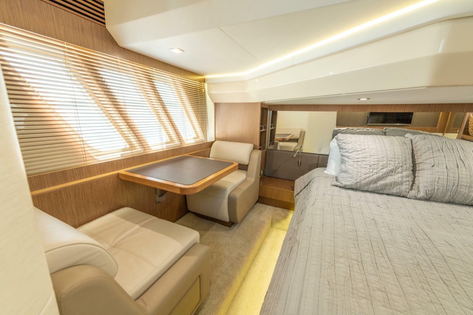 2017 Sea Ray 510 Fly - Photo 49