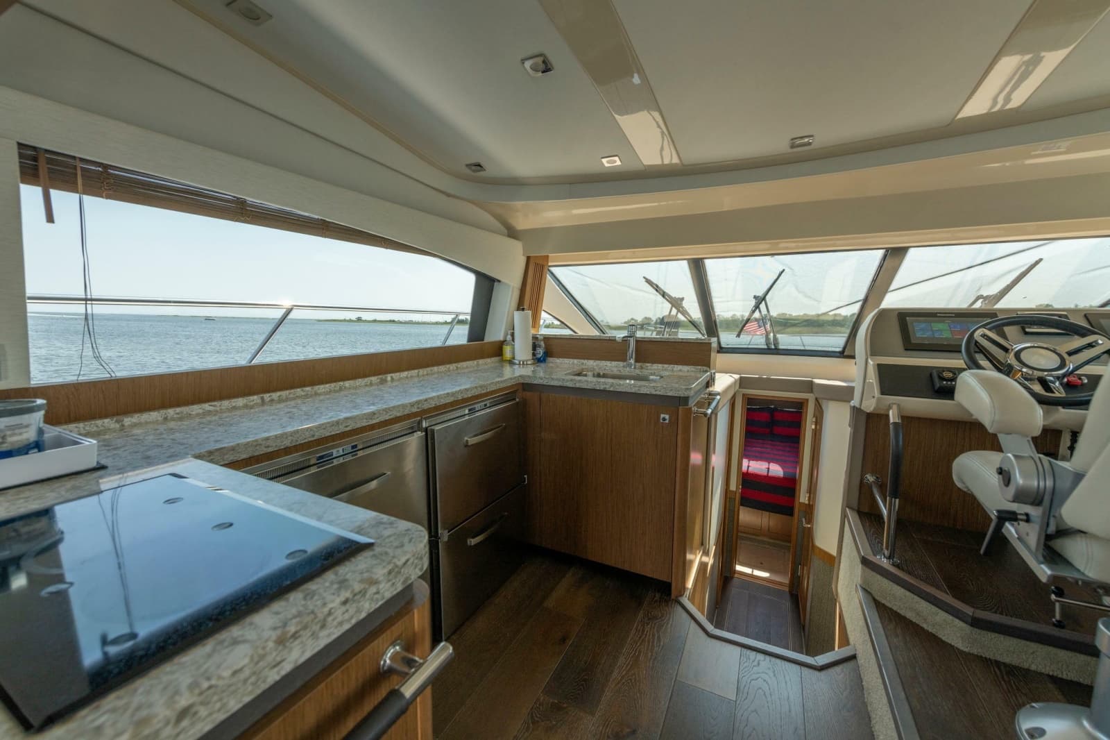 2017 Sea Ray 510 Fly - Photo 36