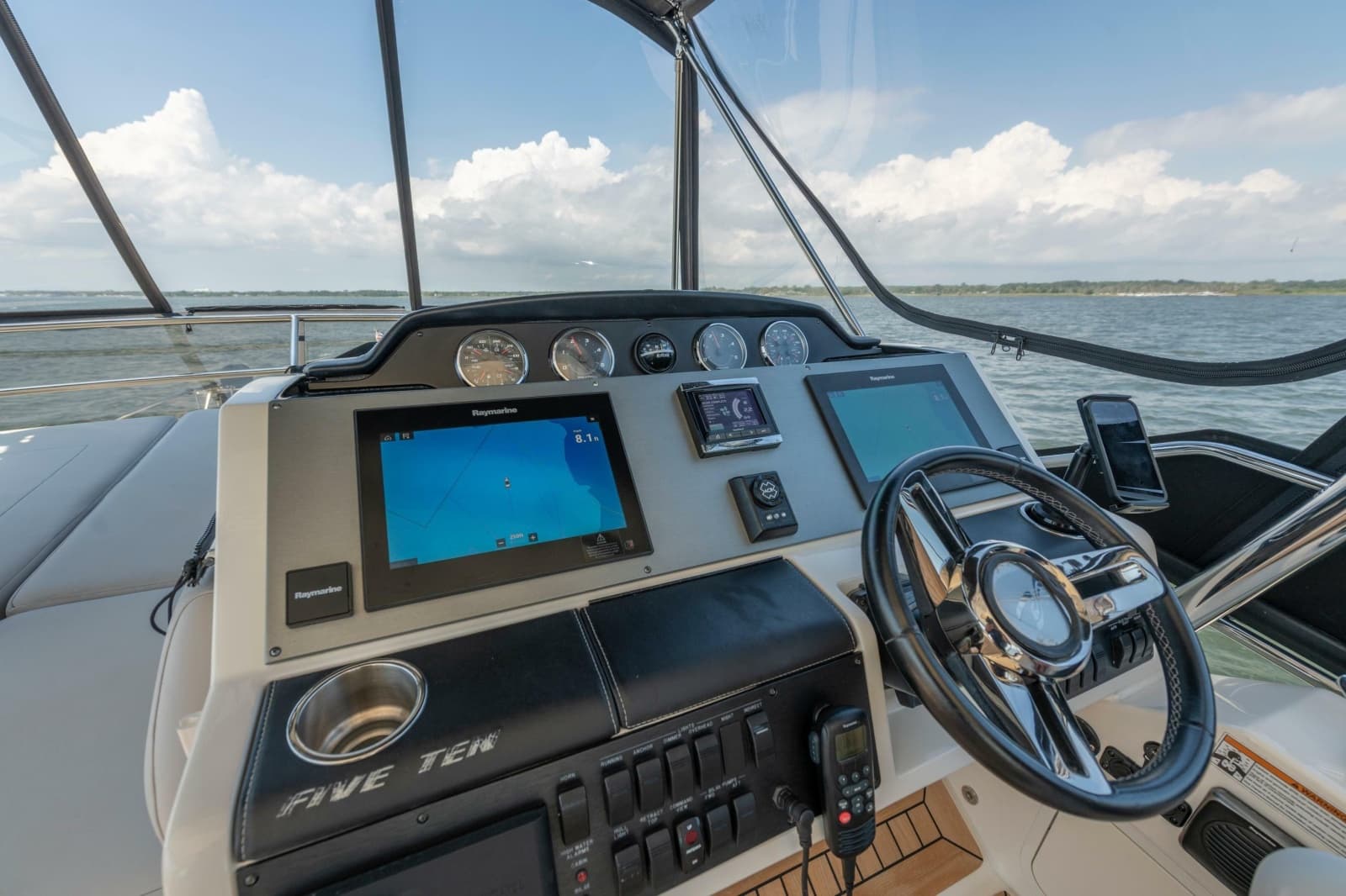 2017 Sea Ray 510 Fly - Photo 76