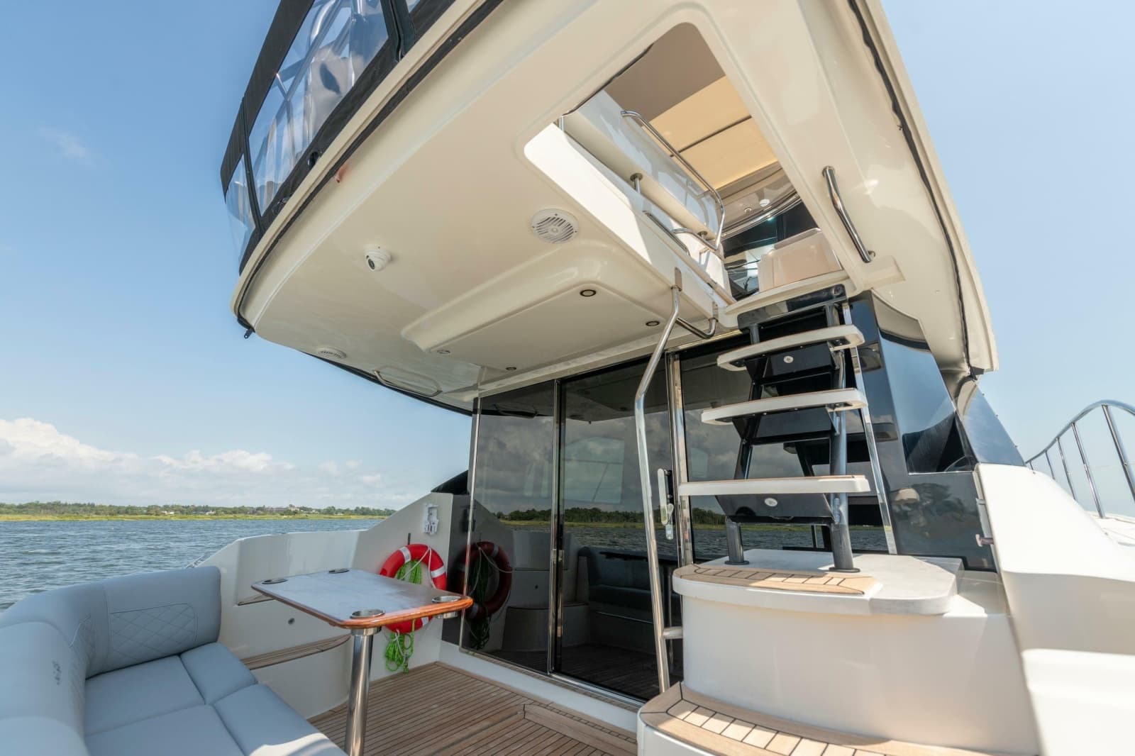 2017 Sea Ray 510 Fly - Photo 19