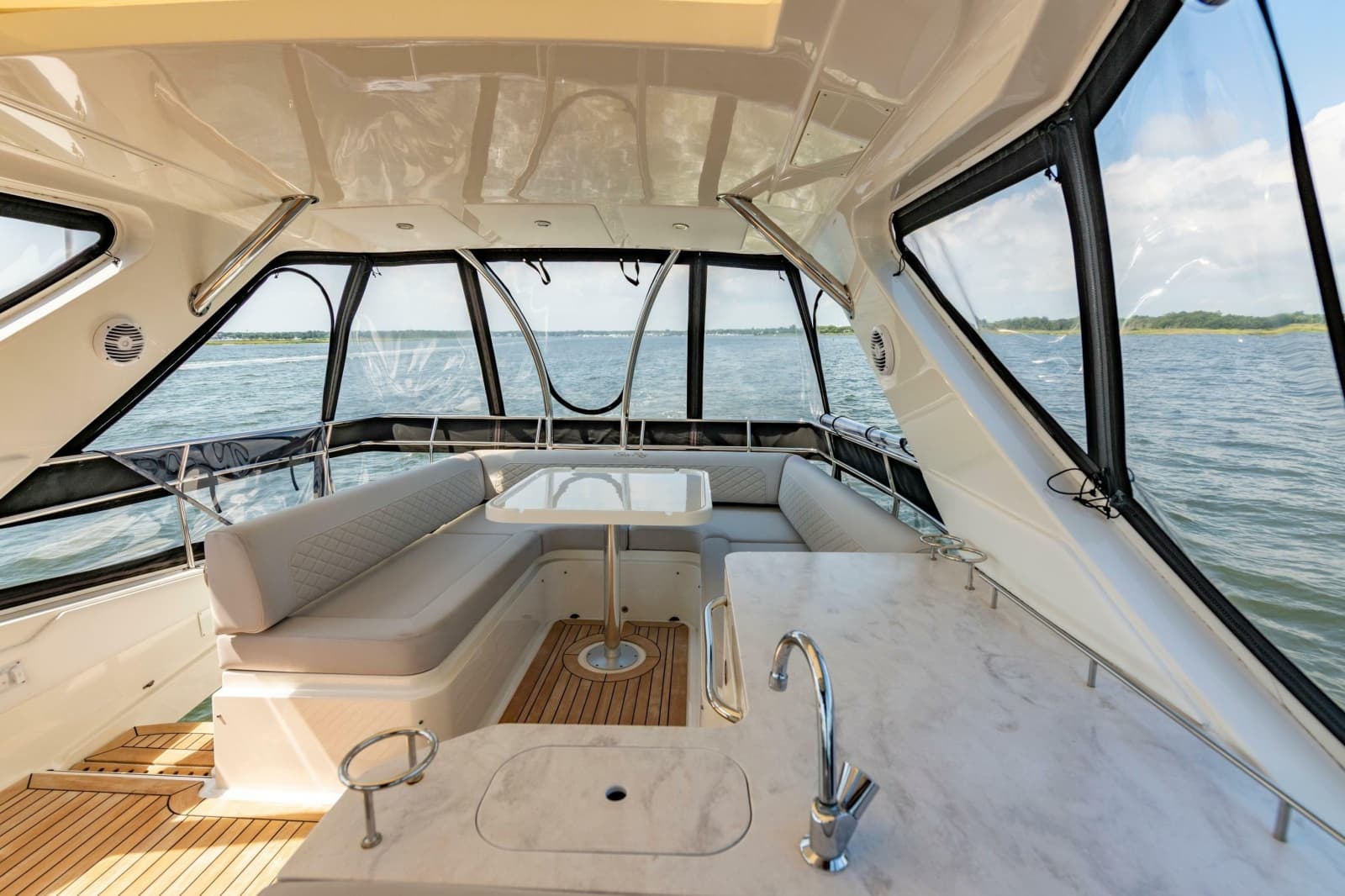 2017 Sea Ray 510 Fly - Photo 73