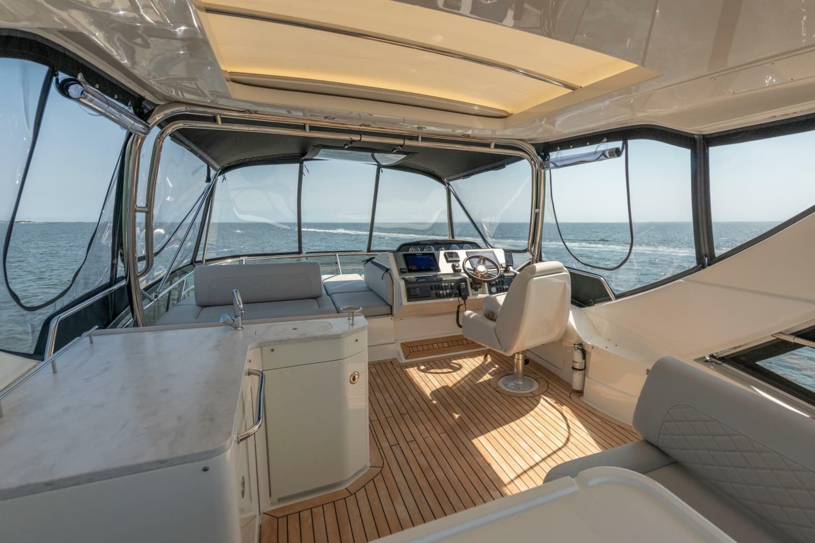 2017 Sea Ray 510 Fly - Photo 71