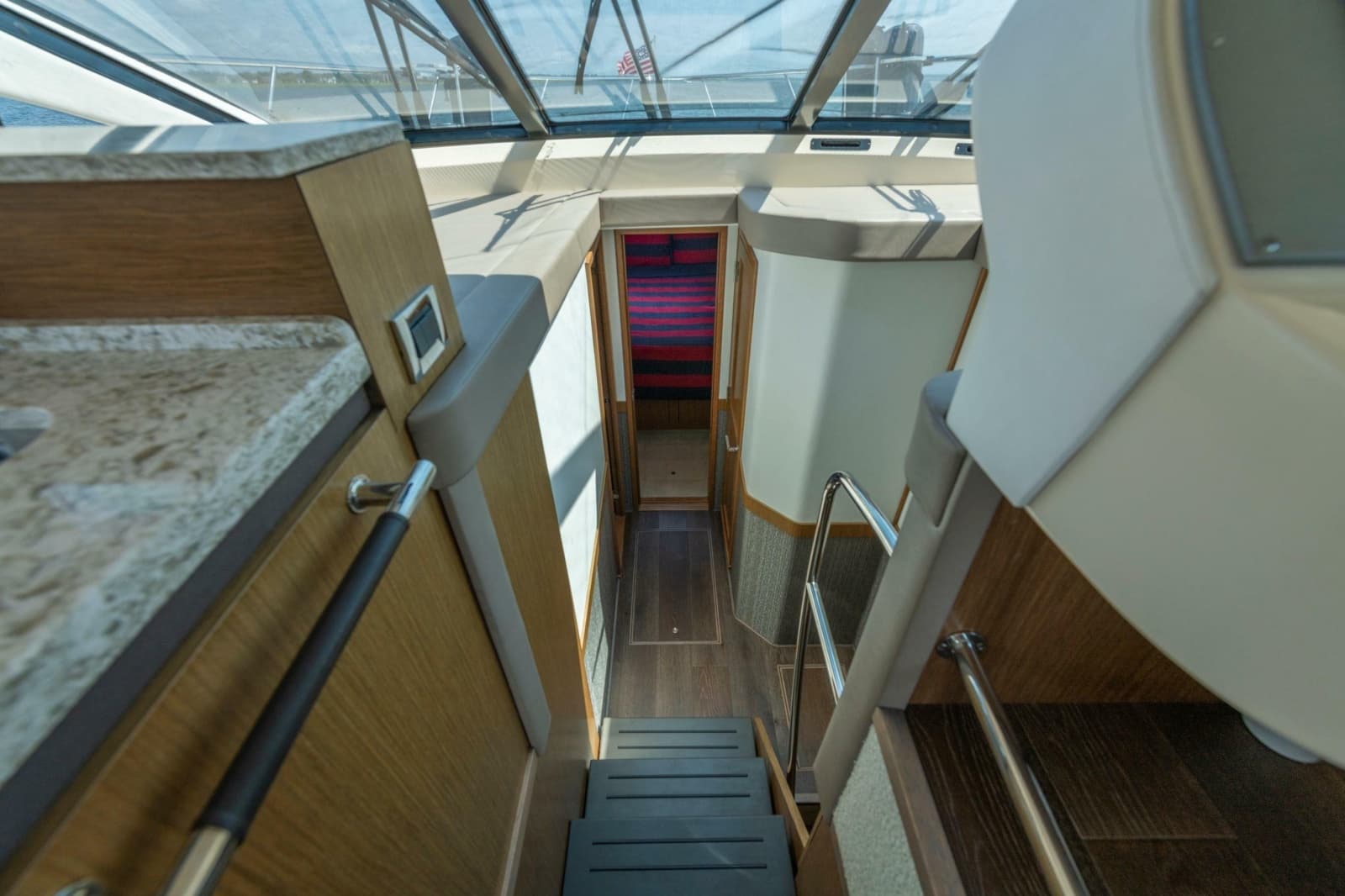 2017 Sea Ray 510 Fly - Photo 45