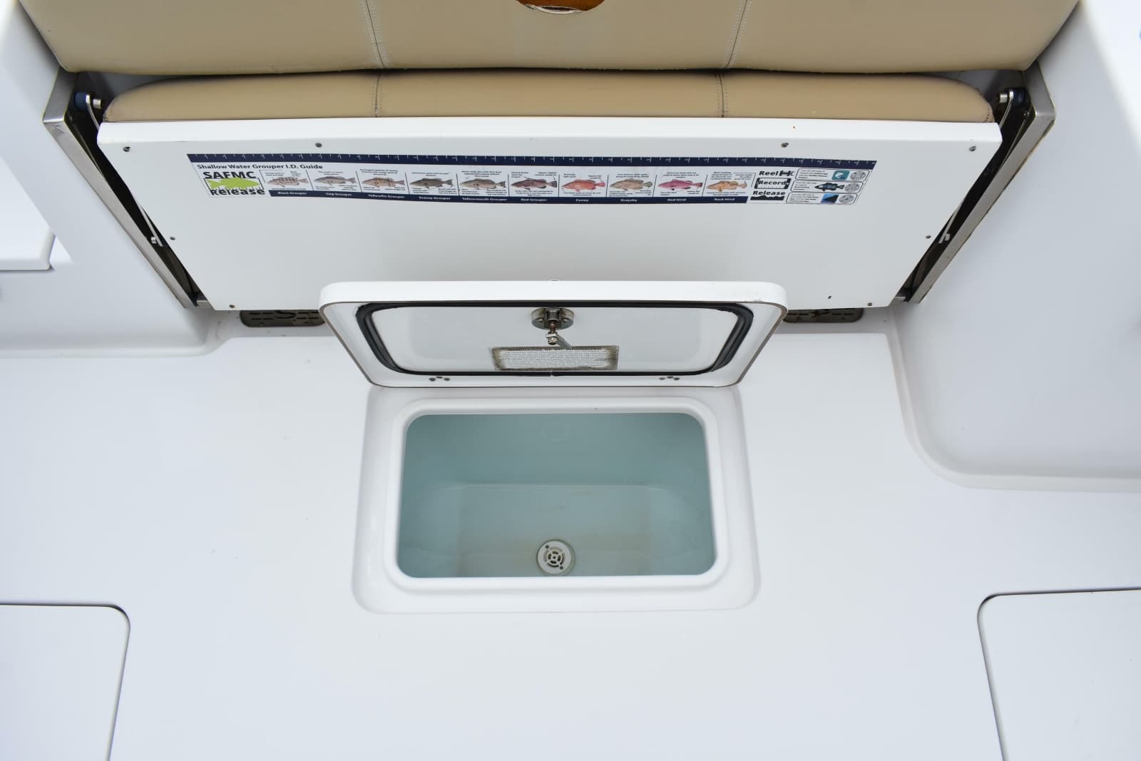 2017 Sportsman Open 312 Center Console - Photo 15